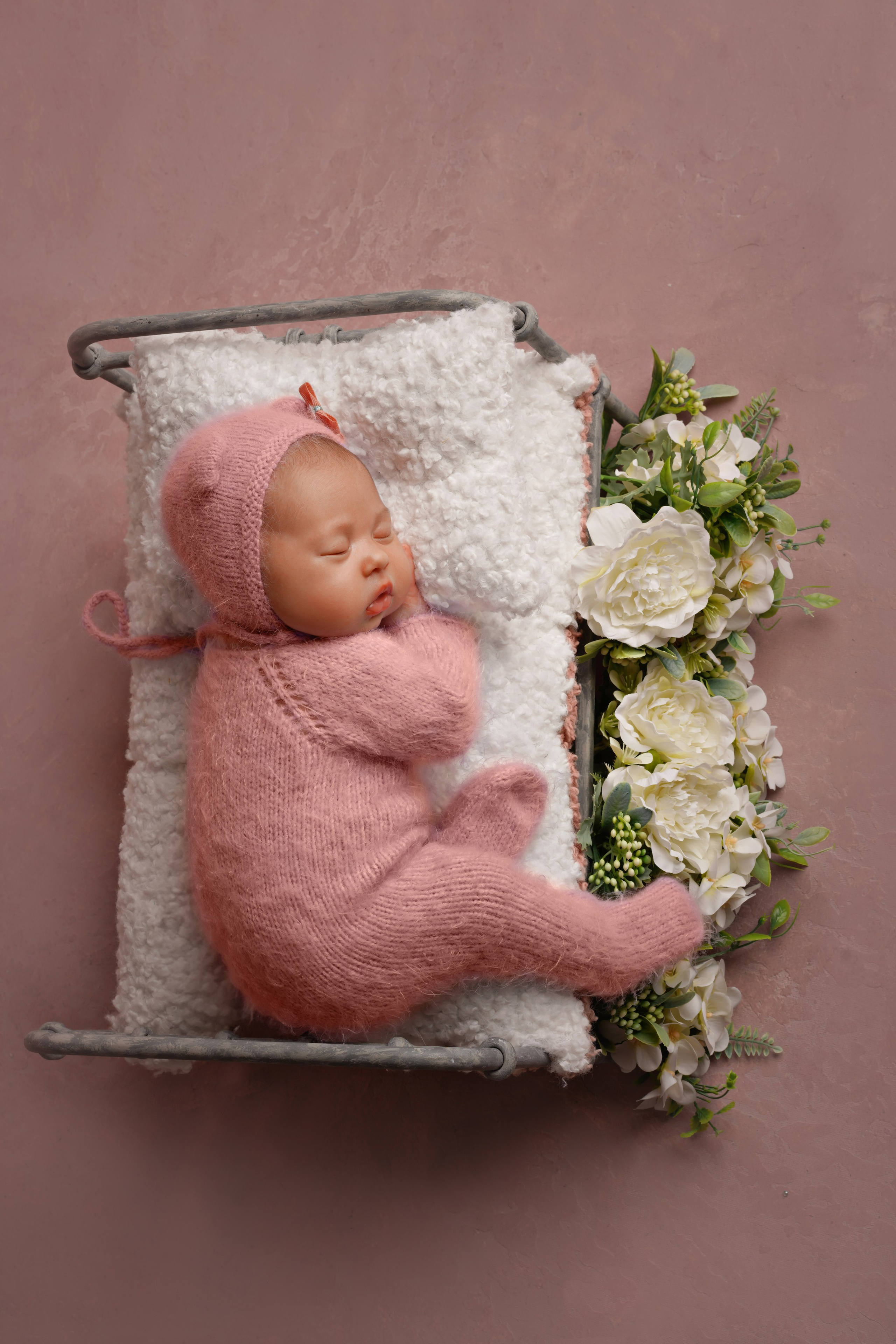 Новорожденные. Фотограф новорожденных беременных в Тюмени Ткачук Татьяна