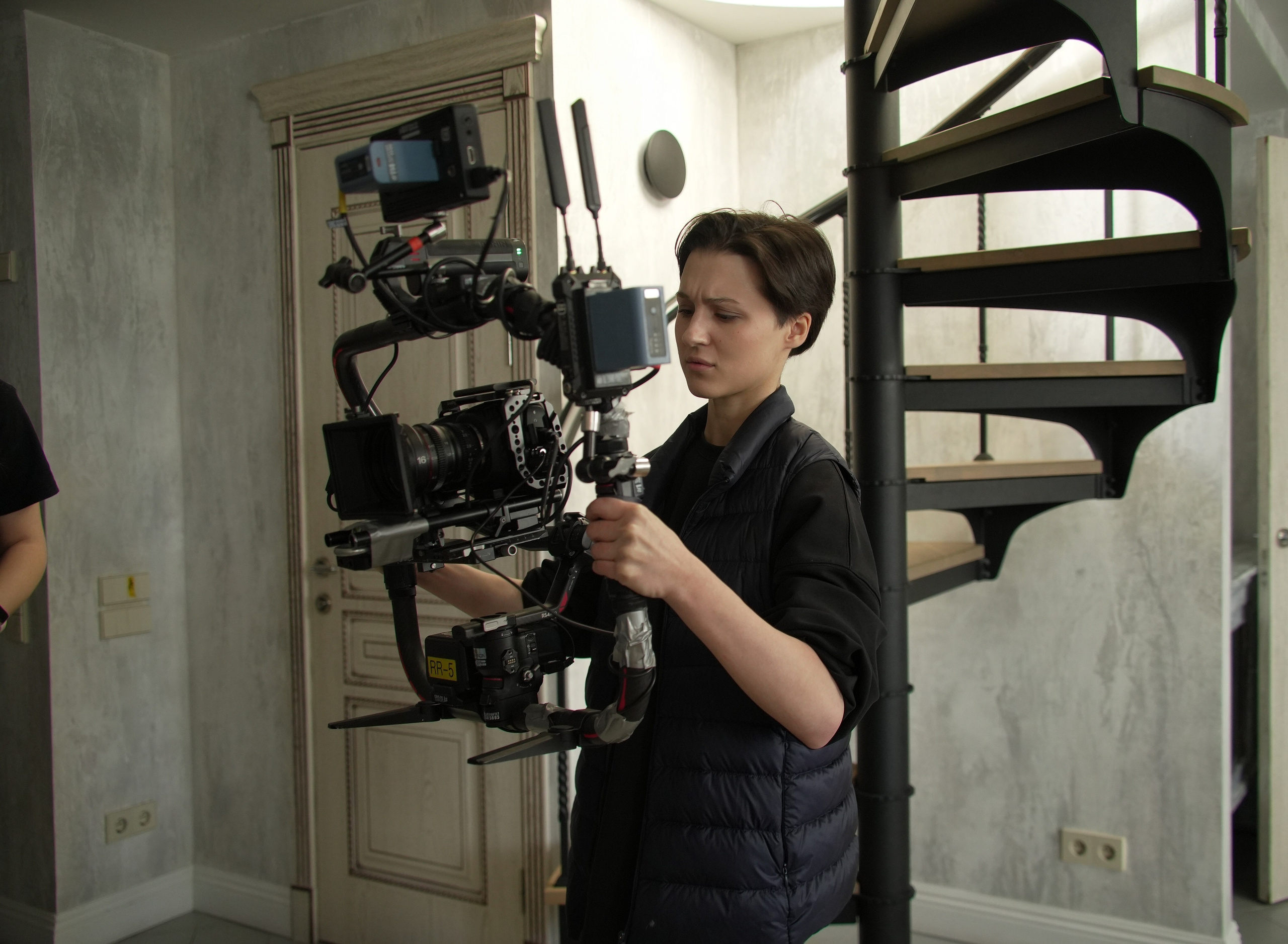 БЭКСТЕЙДЖ «Слабость». VetkasART