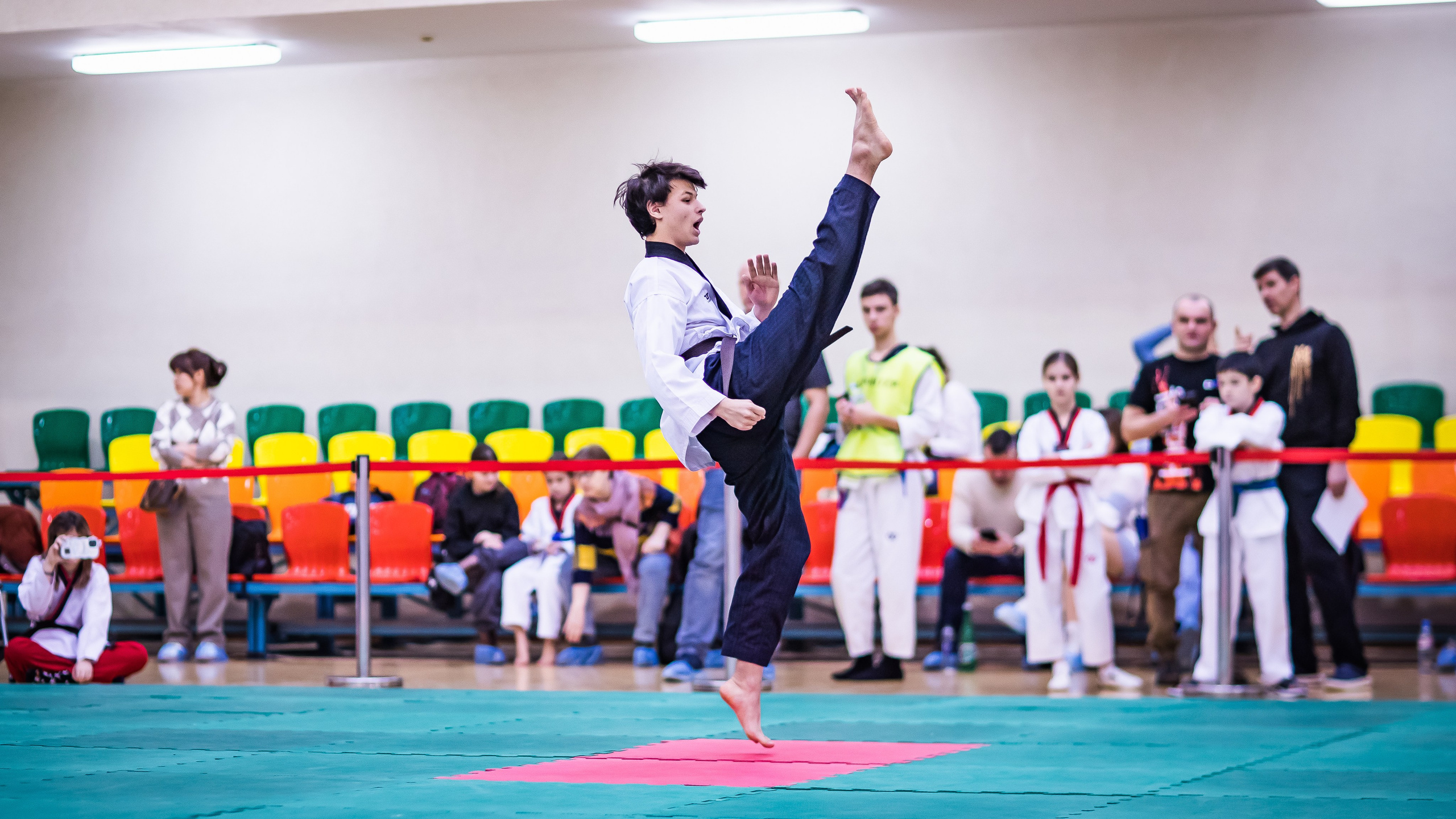 Турнир Федерации детского тхэквондо России по дисциплине ПХУМСЭ. Спортивный фотограф Максим Серегин