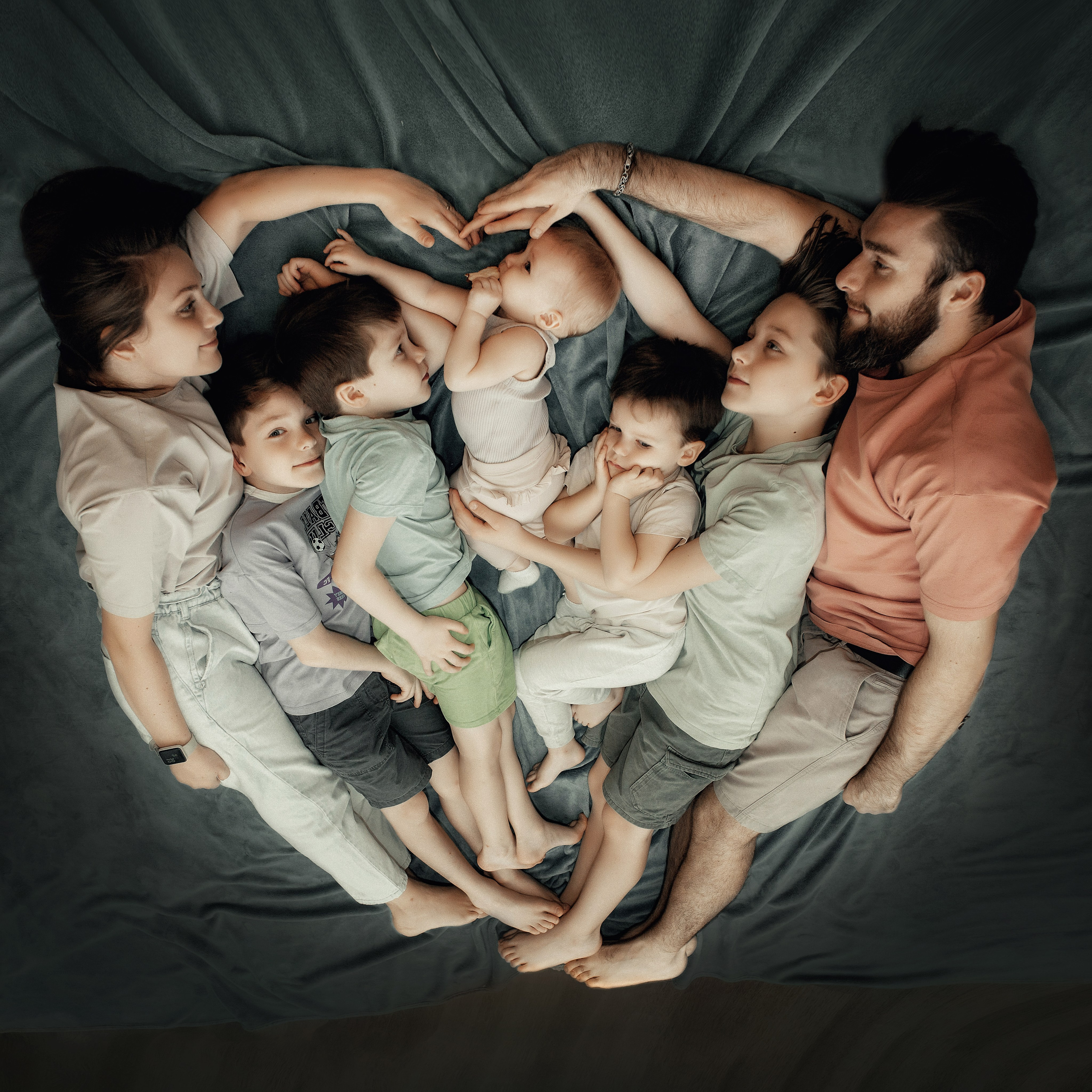 4 сыночка и лапочка дочка. Семейный фотограф в Новосибирске Екатерина Сафронова