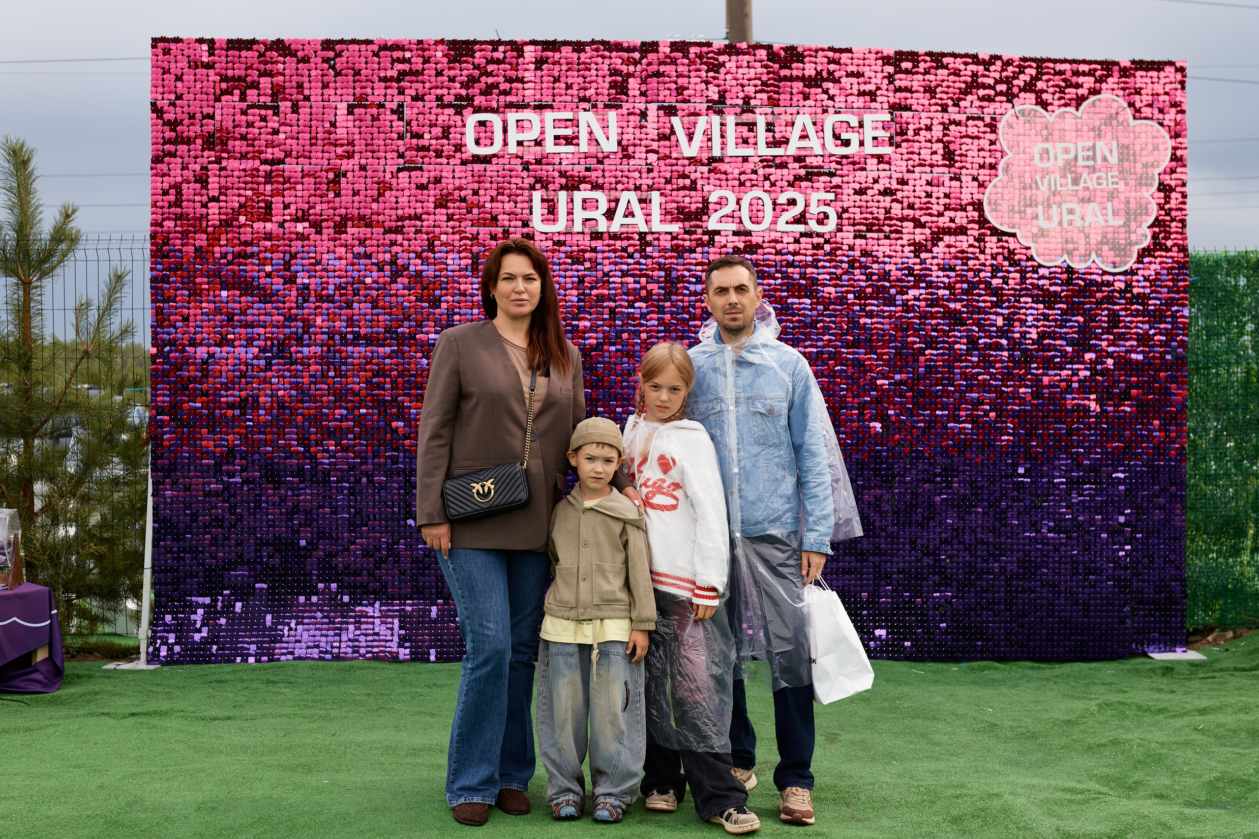 Презентация от Dubldom на выставке Open Village Ural. Свадебный, репортажный фотограф в Екатеринбурге Гордин Иван