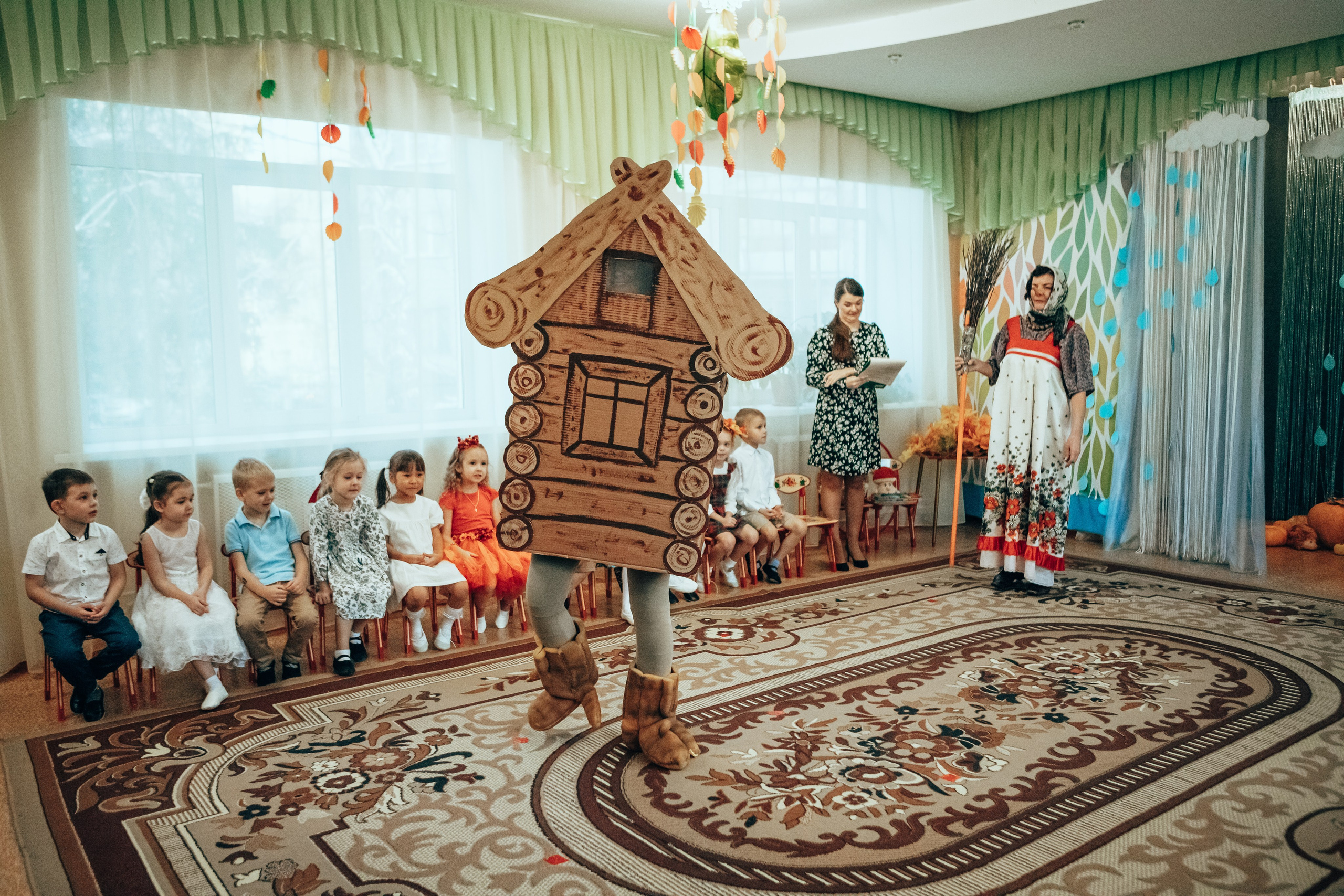 Утренник «Праздник осени». Семейный и детский фотограф в г. Новосибирске Макеева Анастасия