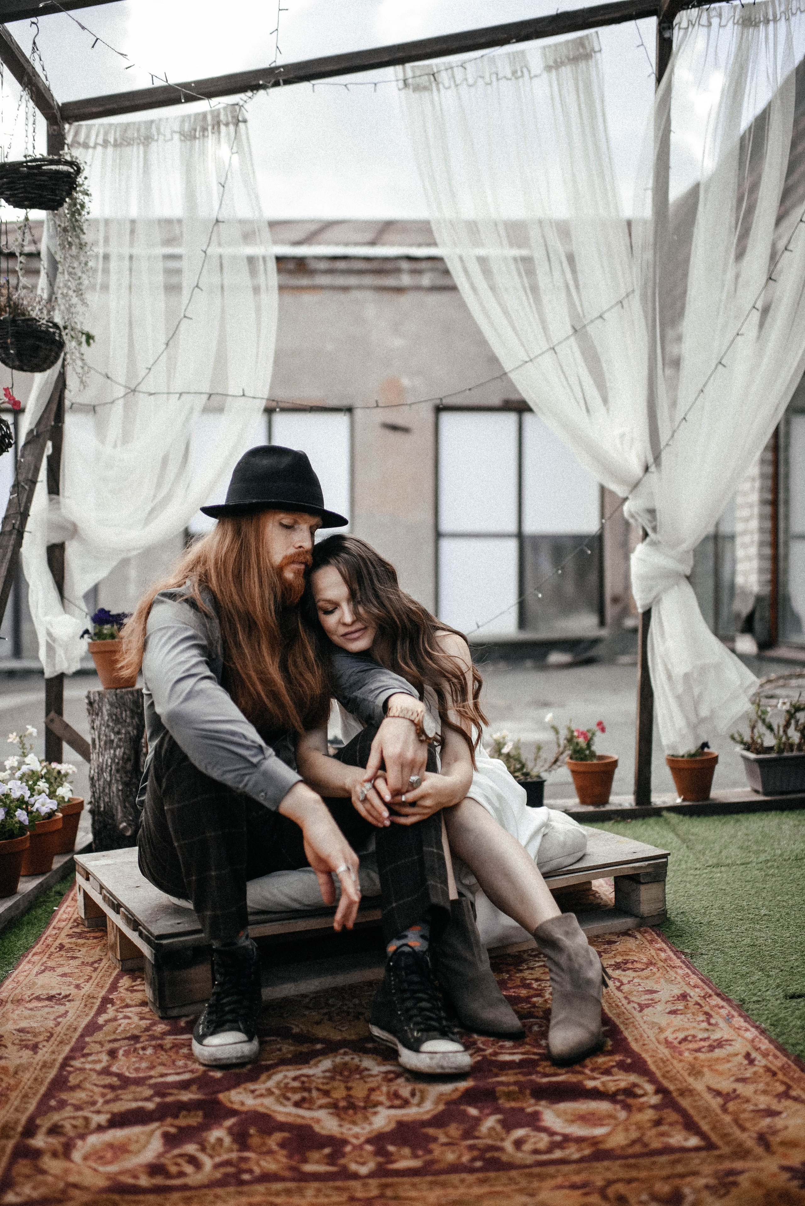 Рустам и Екатерина. Главная