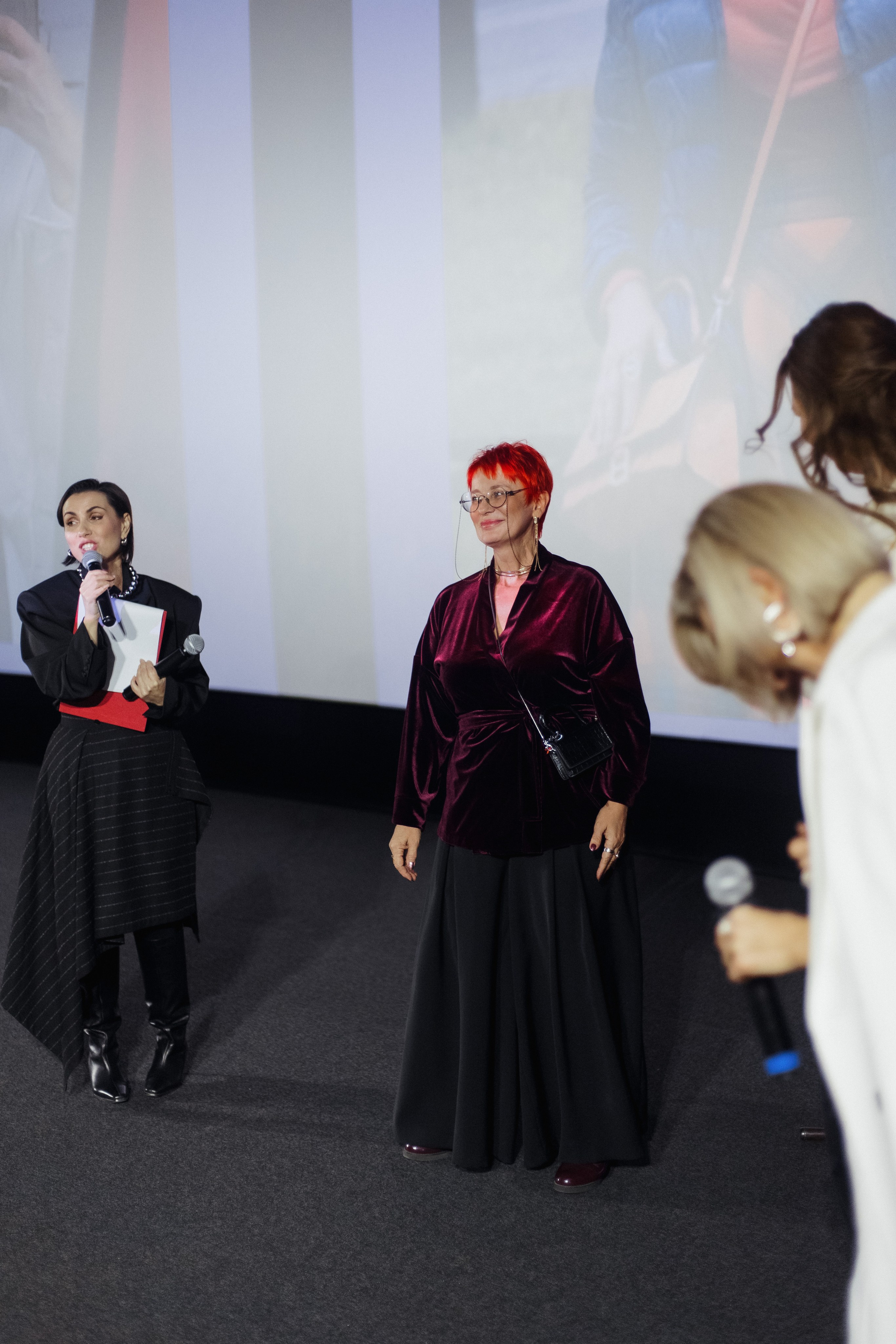 ФЭШН КОНФА. СВОИ. ФОТООТЧЕТЫ-СОБЫТИЯ-МЕСТА