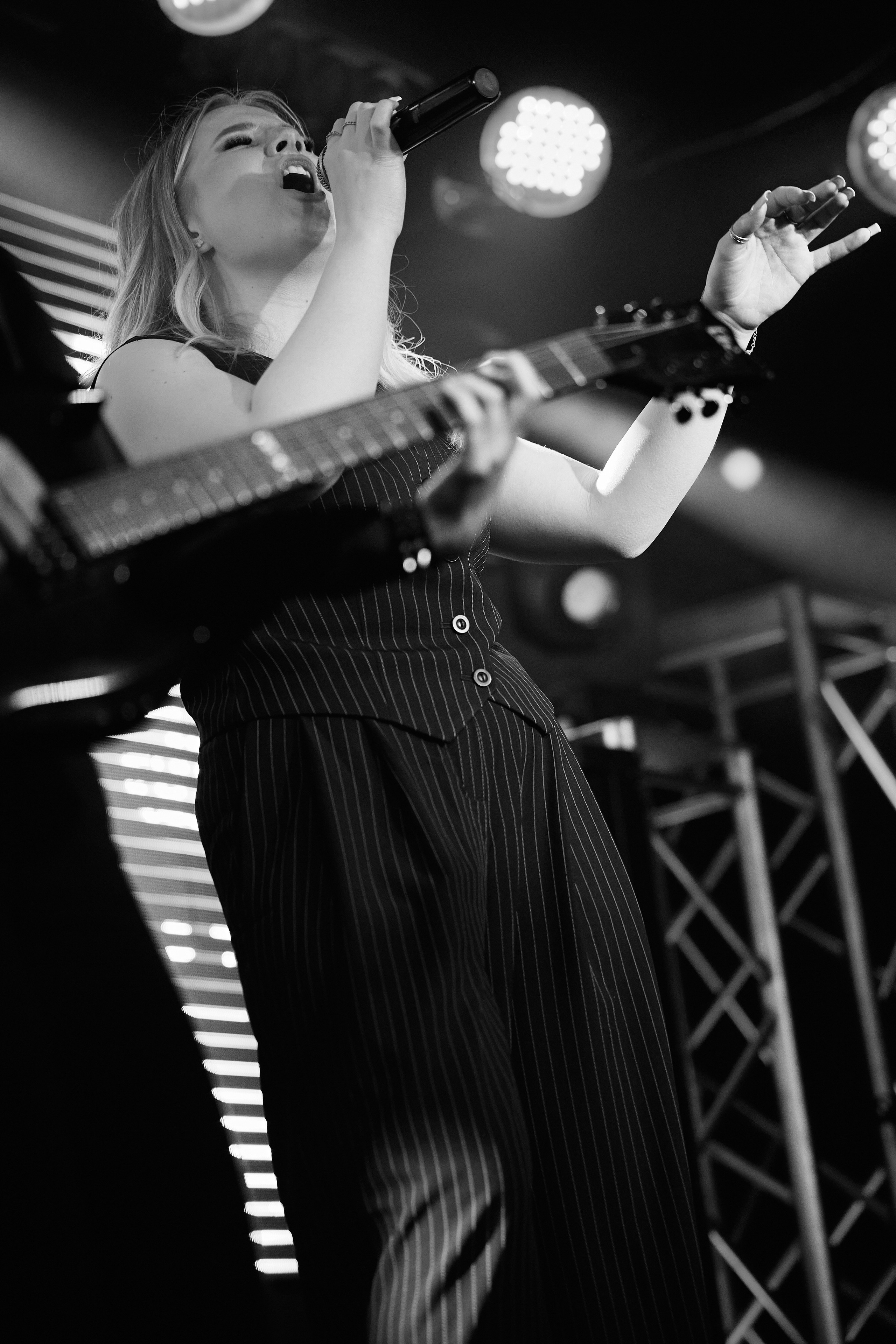 Концерт в Rock Bar 29.03. Свадебный репортажный фотограф краснодар максим дремов дрёмов фотосессия студия цена