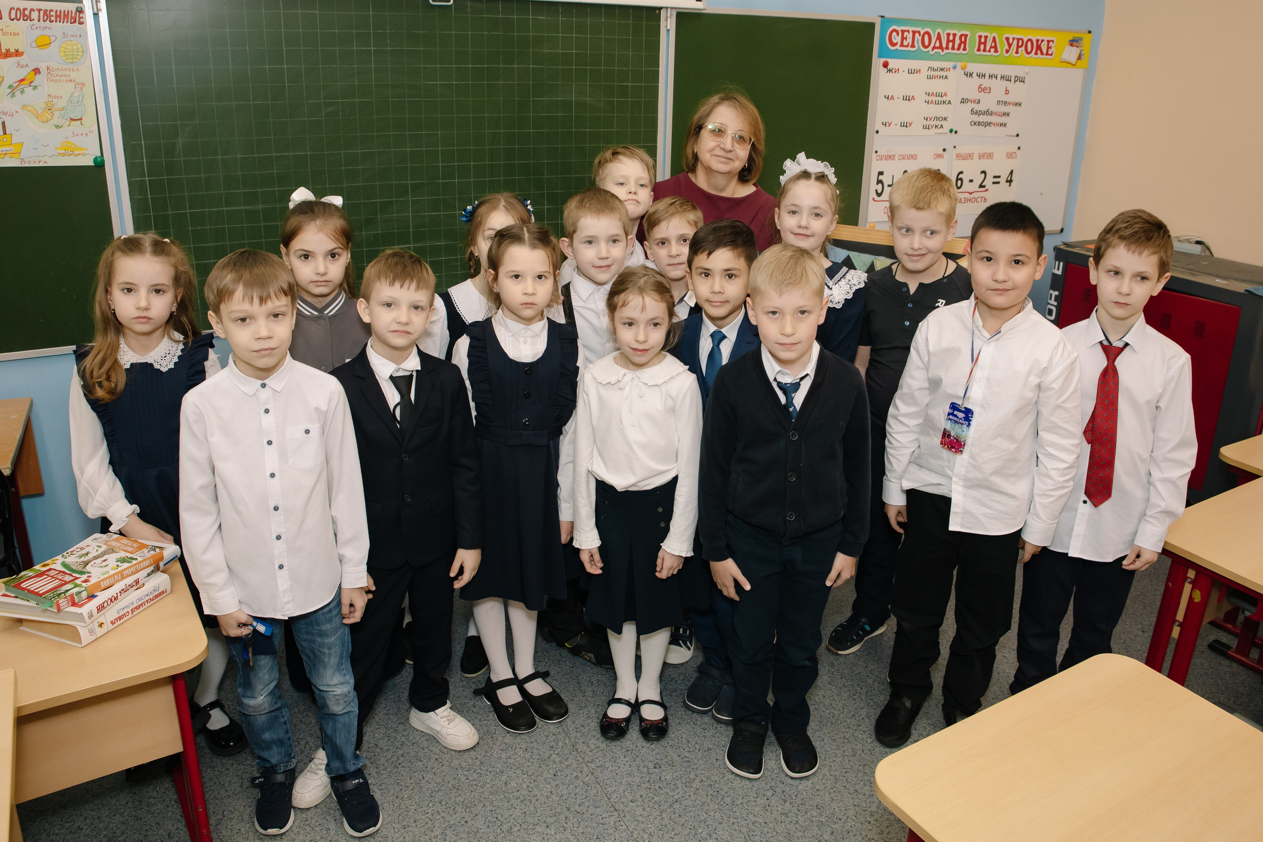 Выпуск 1 класса школы № 1560. Фотограф в Москве Яна Полосина