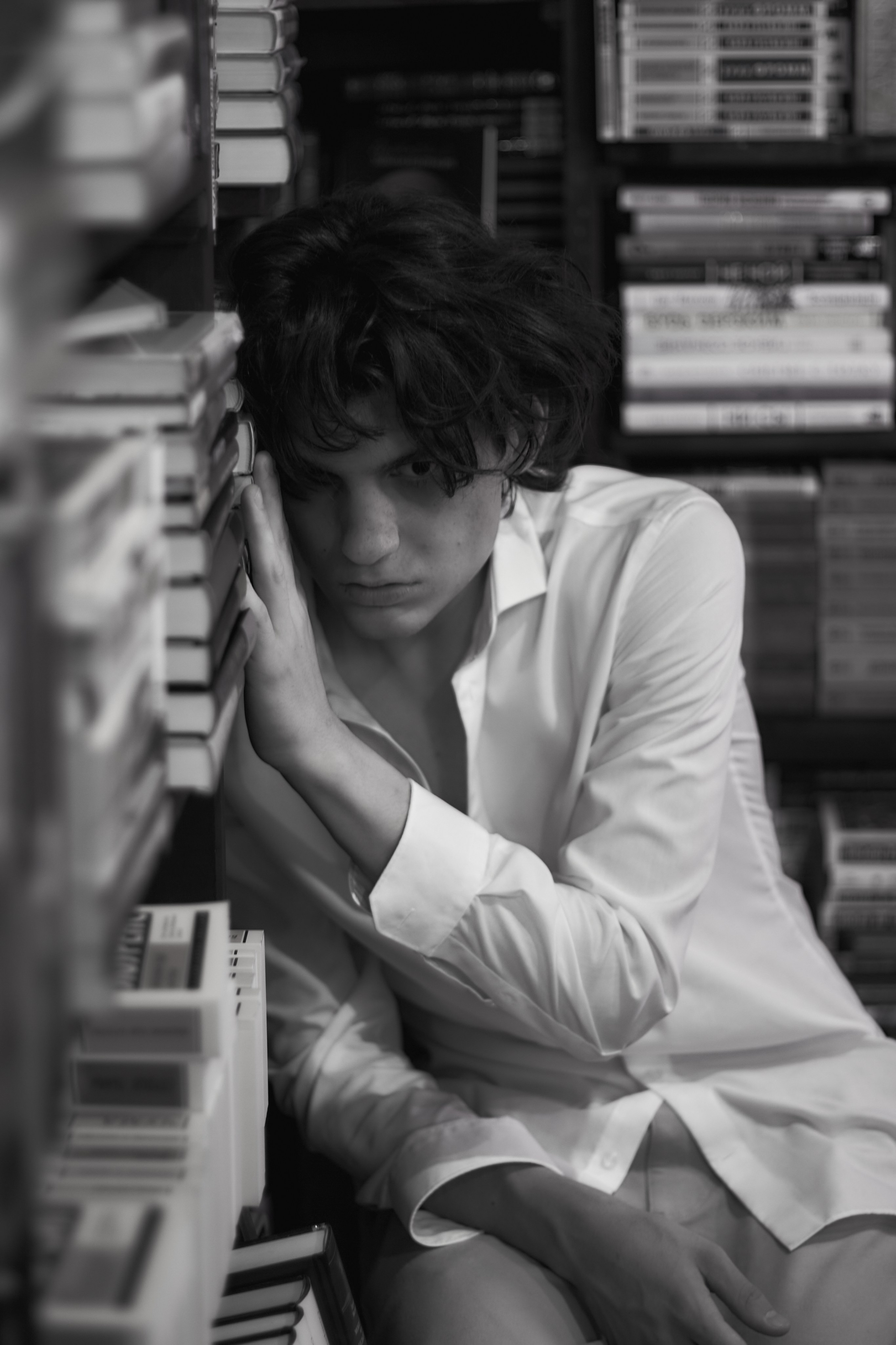 Мужская фотосессия в библиотеке. Семейный и свадебный фотограф в Краснодаре Михеева Светлана