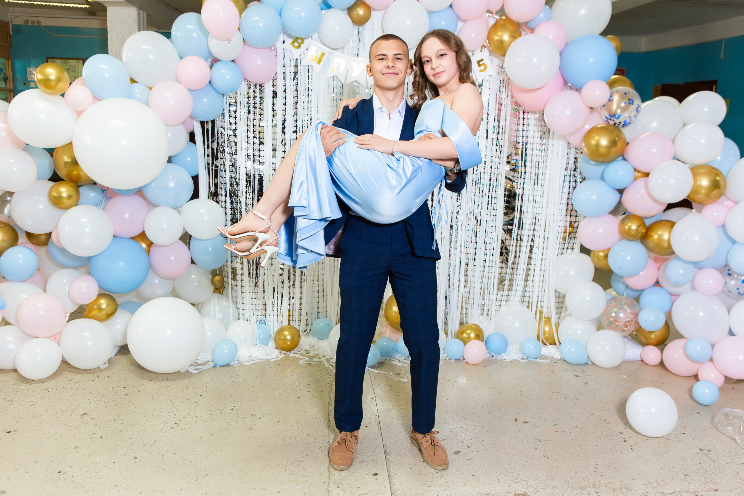 ФОТОСЕССИЯ С РОДИТЕЛЯМИ ВЫПУСКНОЙ 2025 9 ШКОЛА Г.МЦЕНСК. Профессиональный фотограф в Мценске и Орловской области