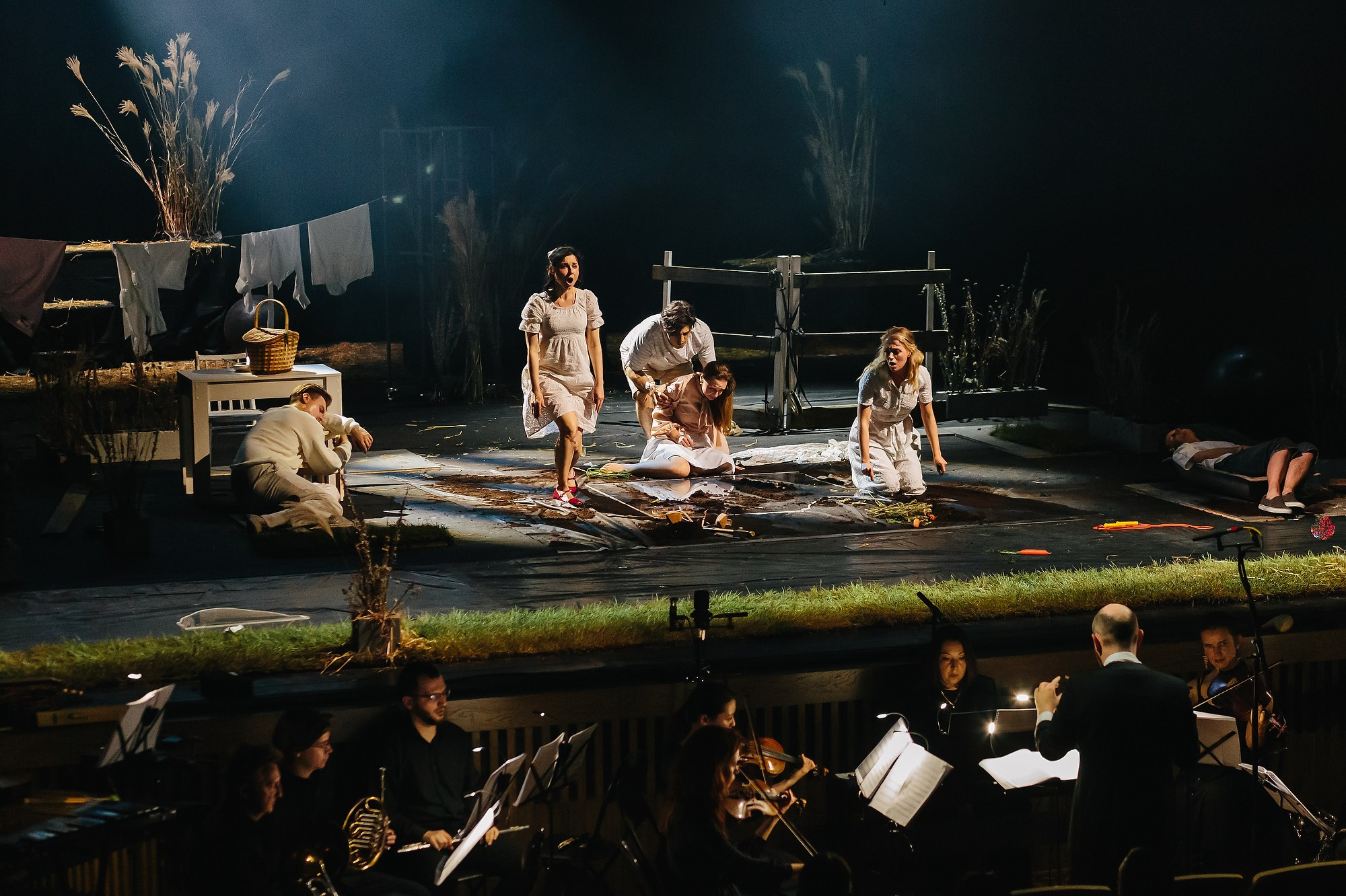 Спектакль Приглушенные голоса в Театре Академии танца Б. Эйфмана (+репетиция). Семейный и портретный фотограф в Санкт-Петербурге Андрей Воробьев