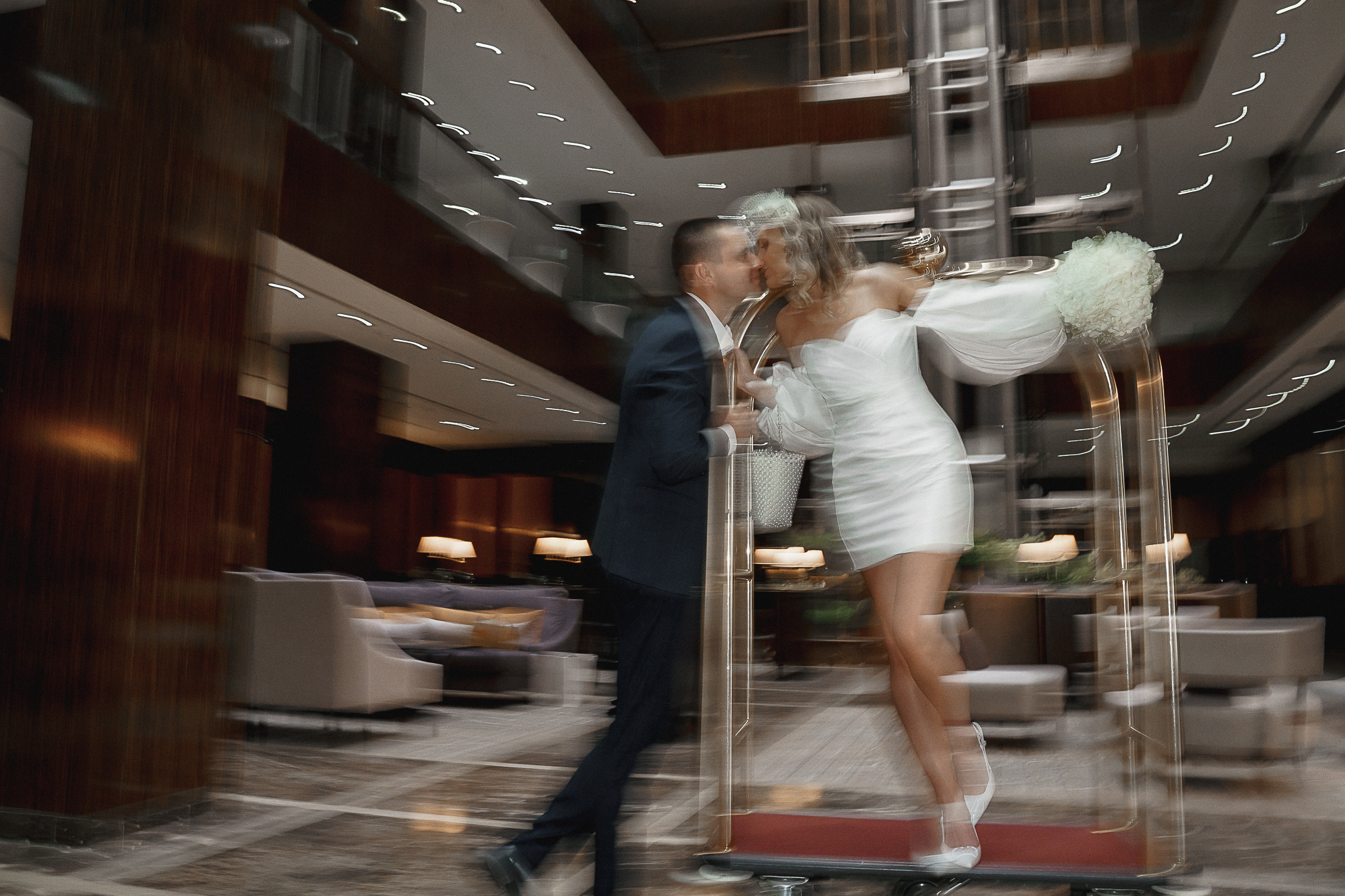 В Valentino удобно. Свадебный фотограф Александр Осипов