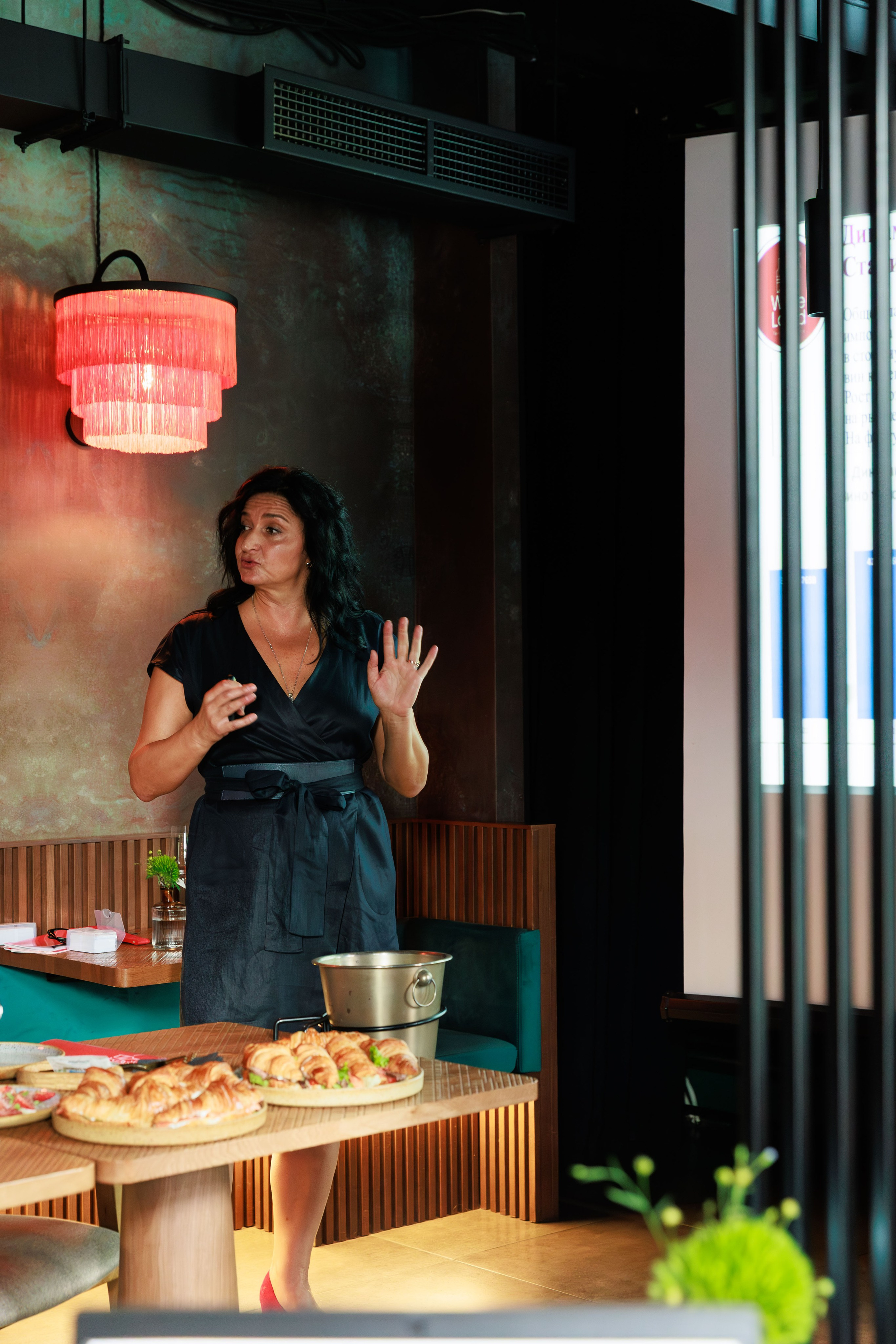 Бизнес завтрак рестораторов. Гастробар TopPoke. Фотограф Новосибирск — Наталья Гресь