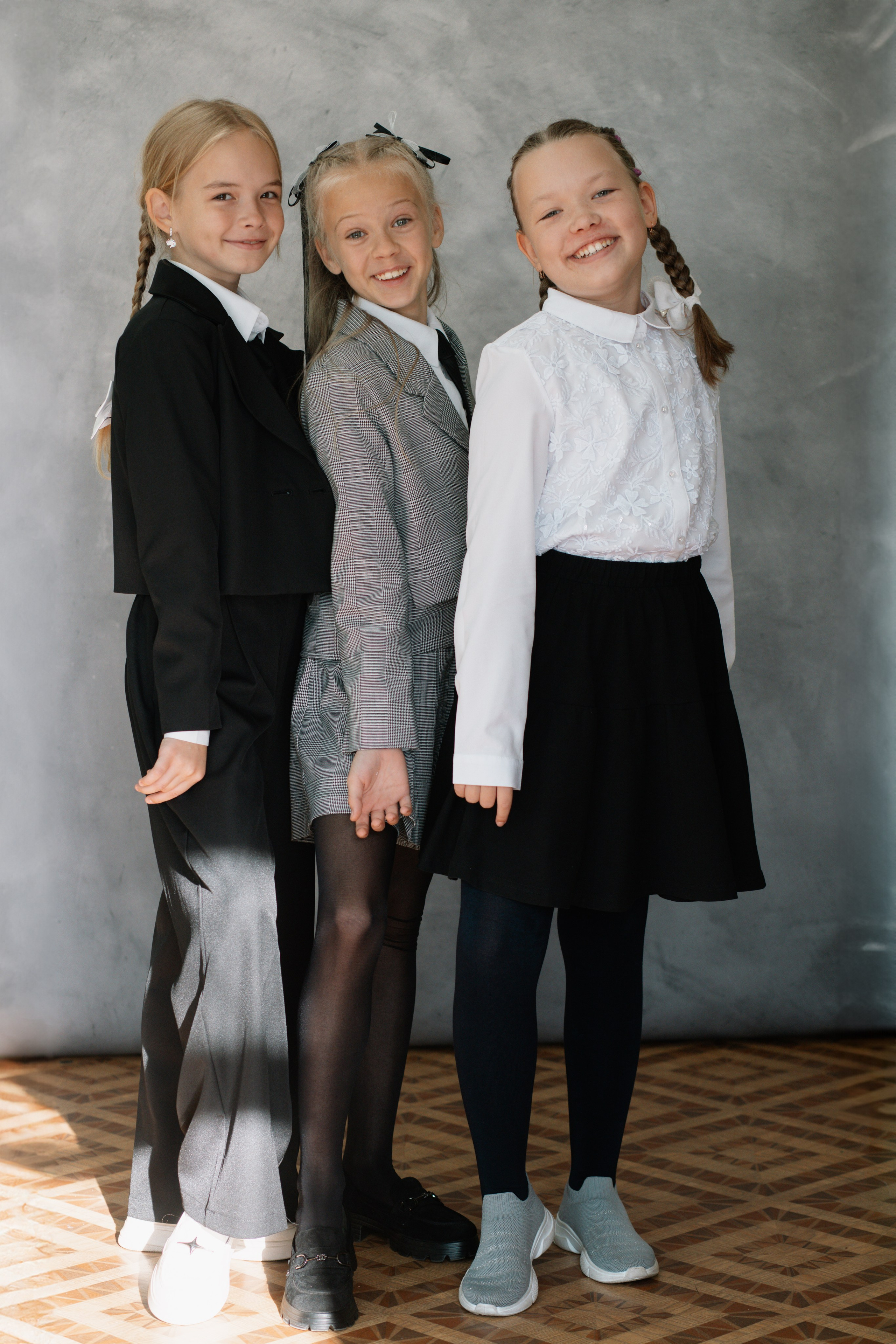 Школа № 19, 4 класс. Фотосессия для выпускной папки. Студия выпускных альбомов Остров