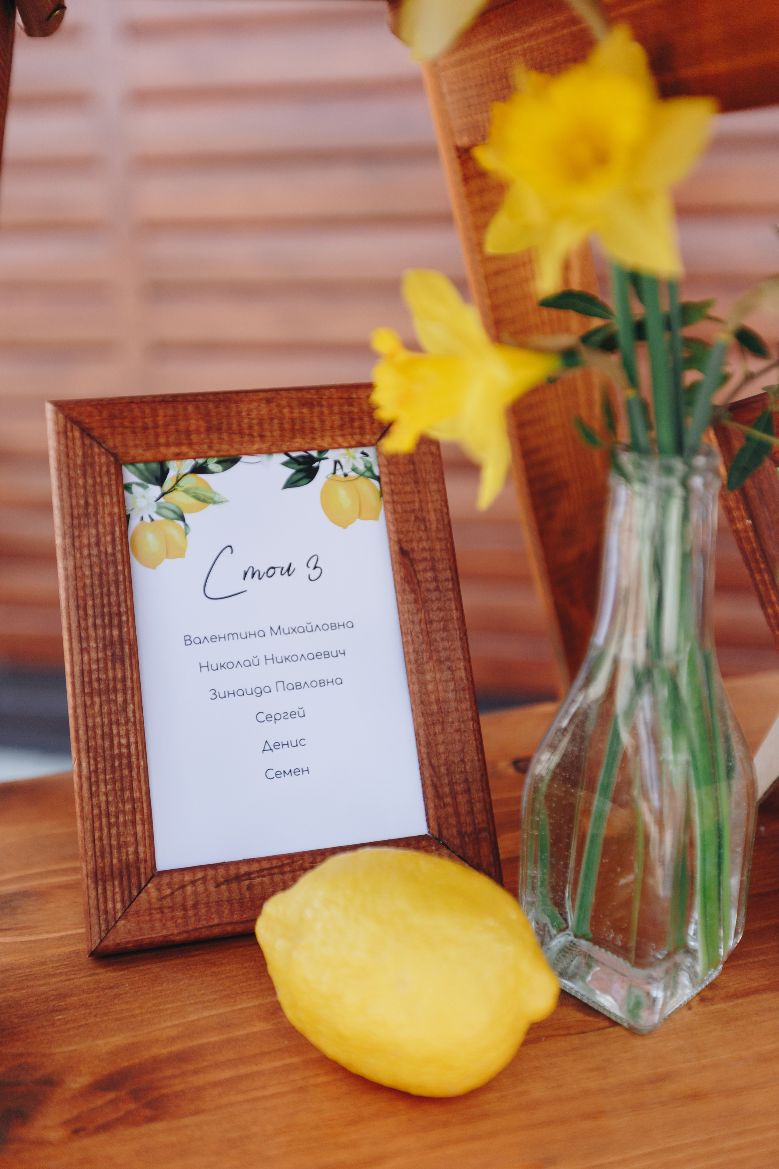 Фото и Видео съёмка полного свадебного дня весной в Жлобине. Свадебный семейный фотограф и видеограф Гомель Минск Беларусь Европа