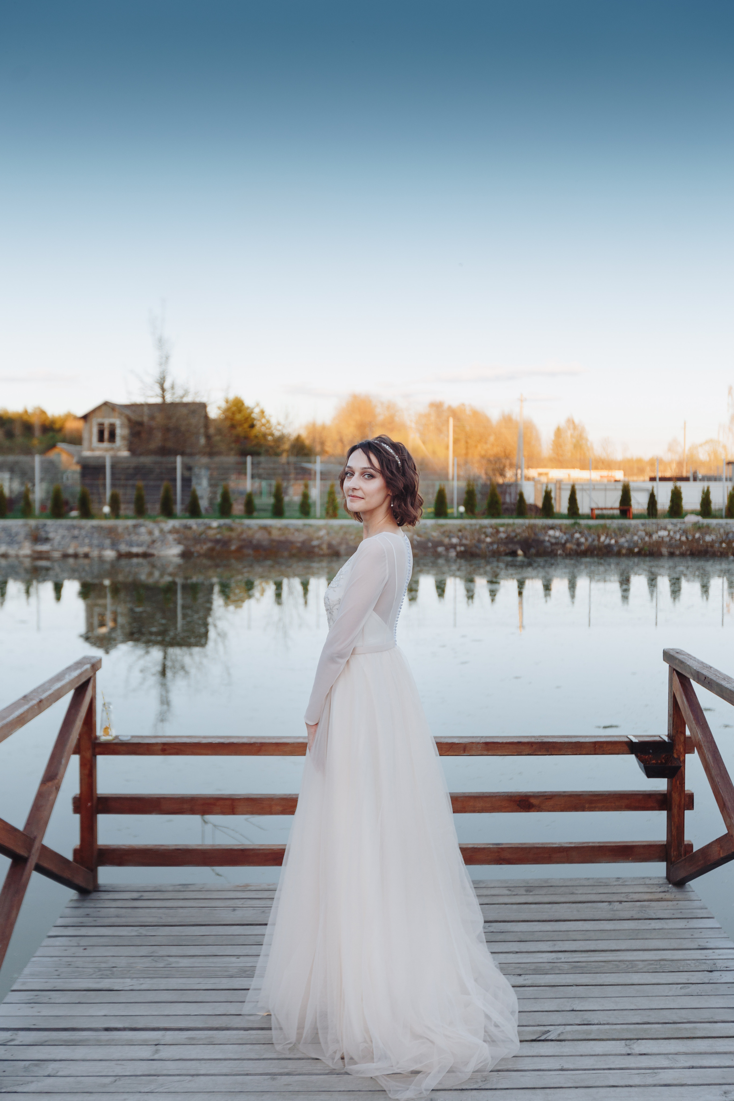 Фото и Видео съёмка полного свадебного дня весной в Жлобине. Свадебный семейный фотограф и видеограф Гомель Минск Беларусь Европа