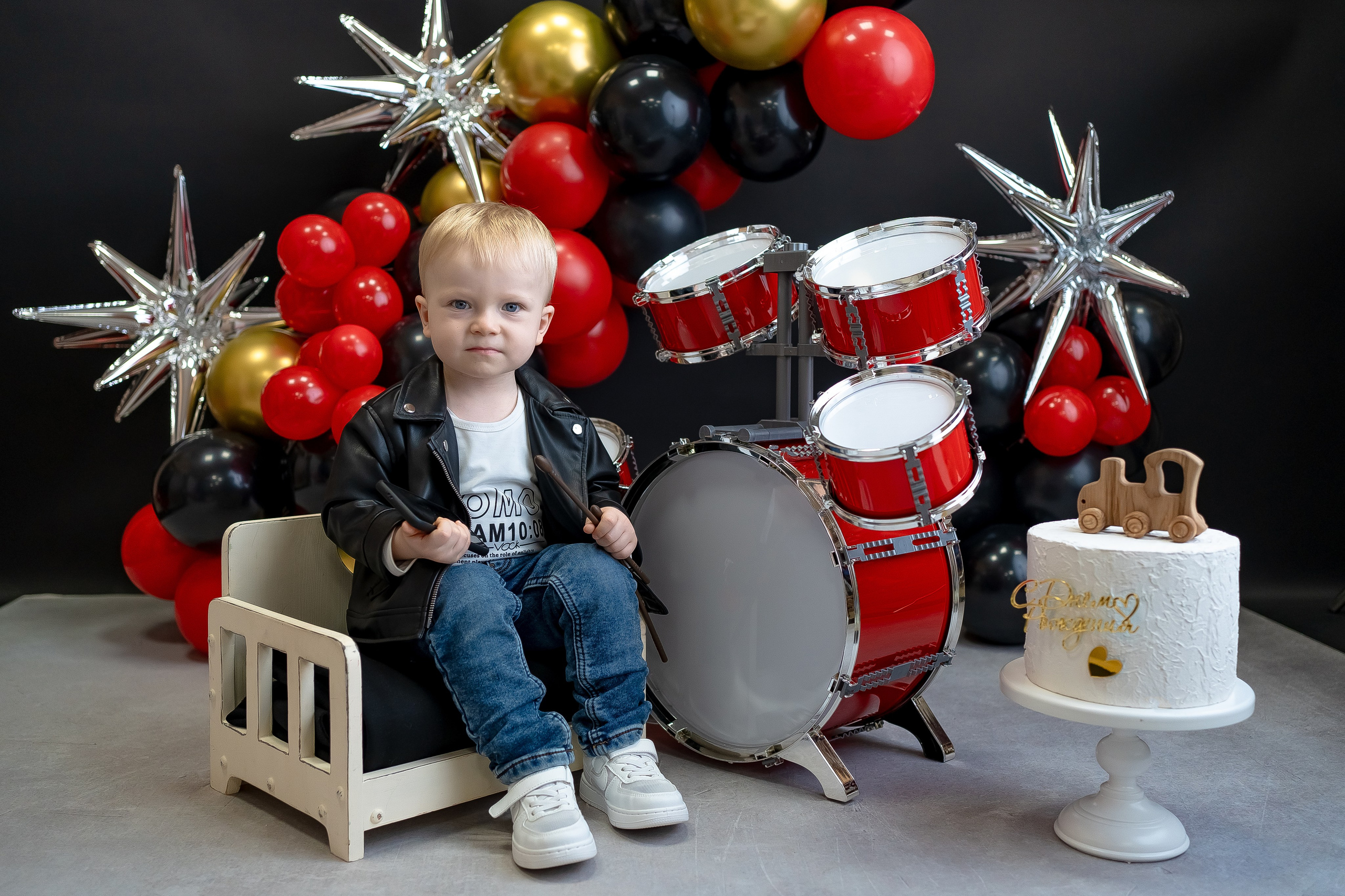 Шары к тарифу «годик эксклюзив». Фотограф новорожденных в г. Павлово Беспалова Екатерина
