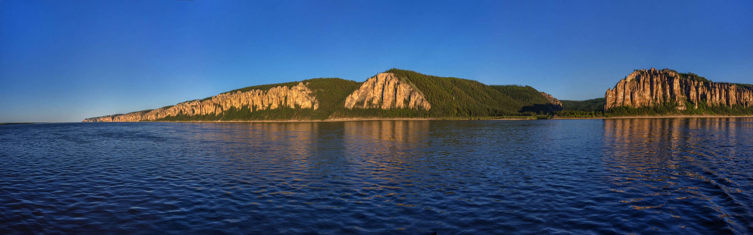 Якутия Лена. Фотограф Лара Кучина