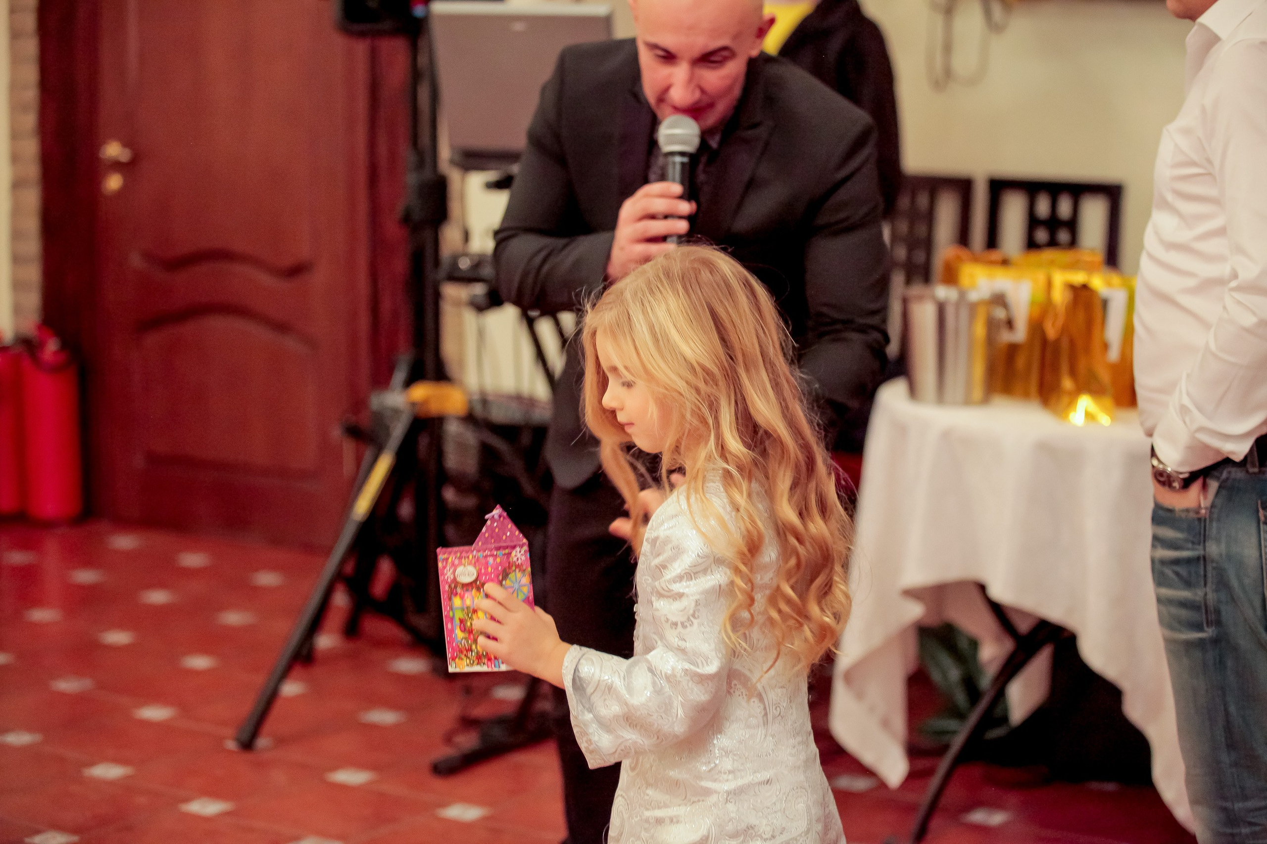 Корпоратив. Max Matvich and Victoria Basova are professionals in their field