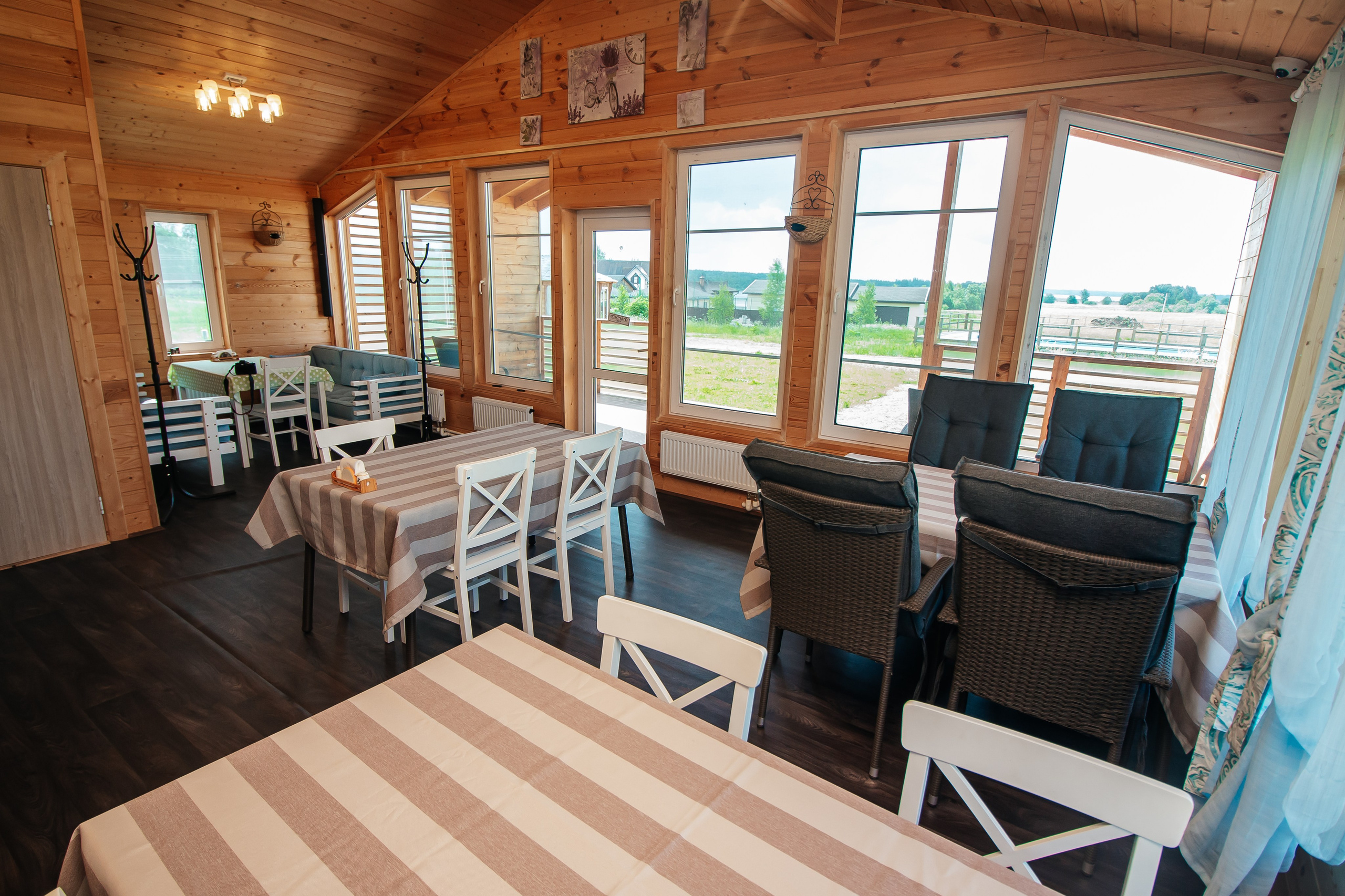 База отдыха в Тверской области. Кафе и развлечения. Фотограф недвижимости и контент-съемки в СПб