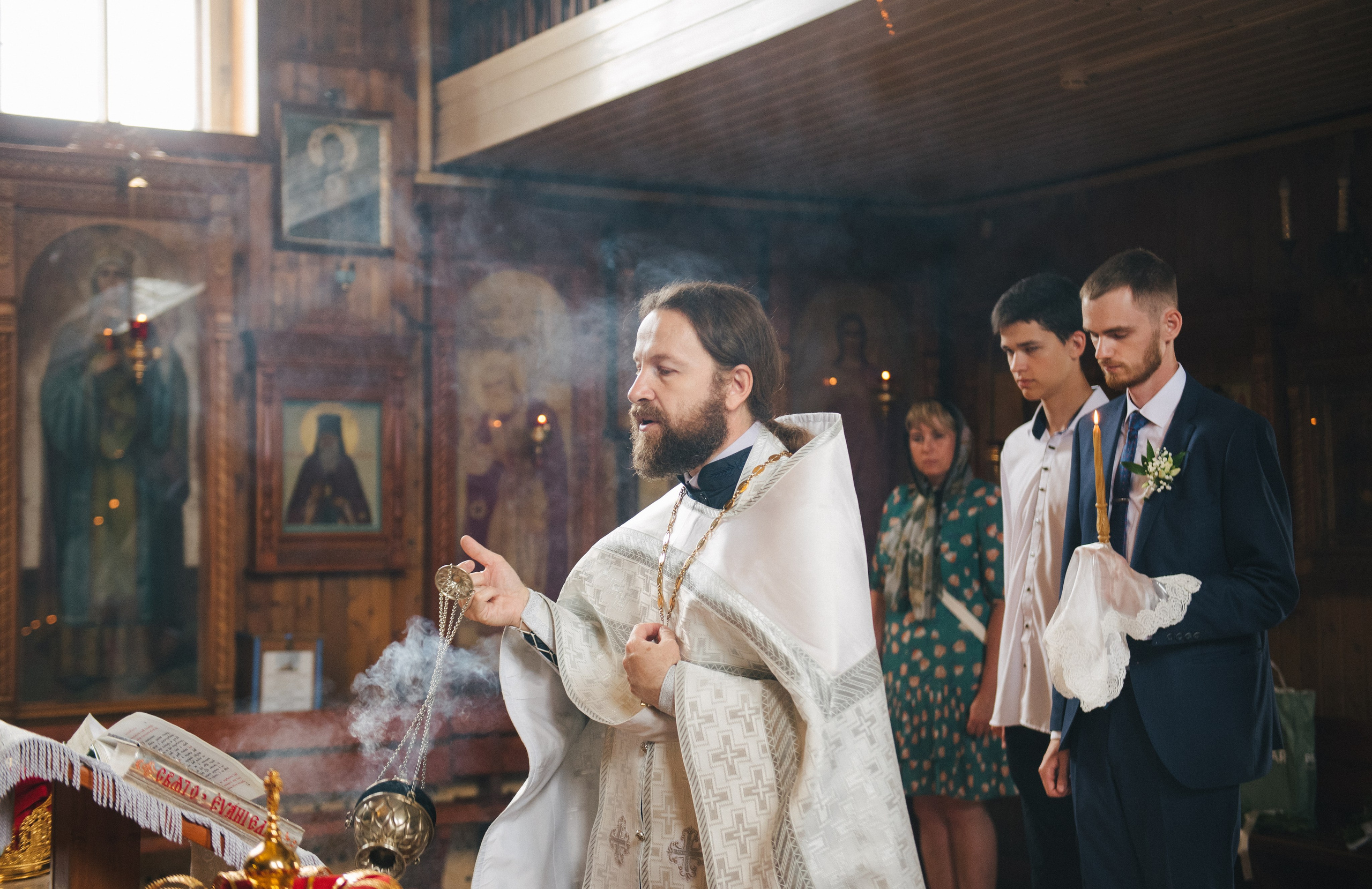 Венчание Никиты и Тони — Храм Иоанна Кронштадского. Свадебный и семейный фотограф Волгоград Москва