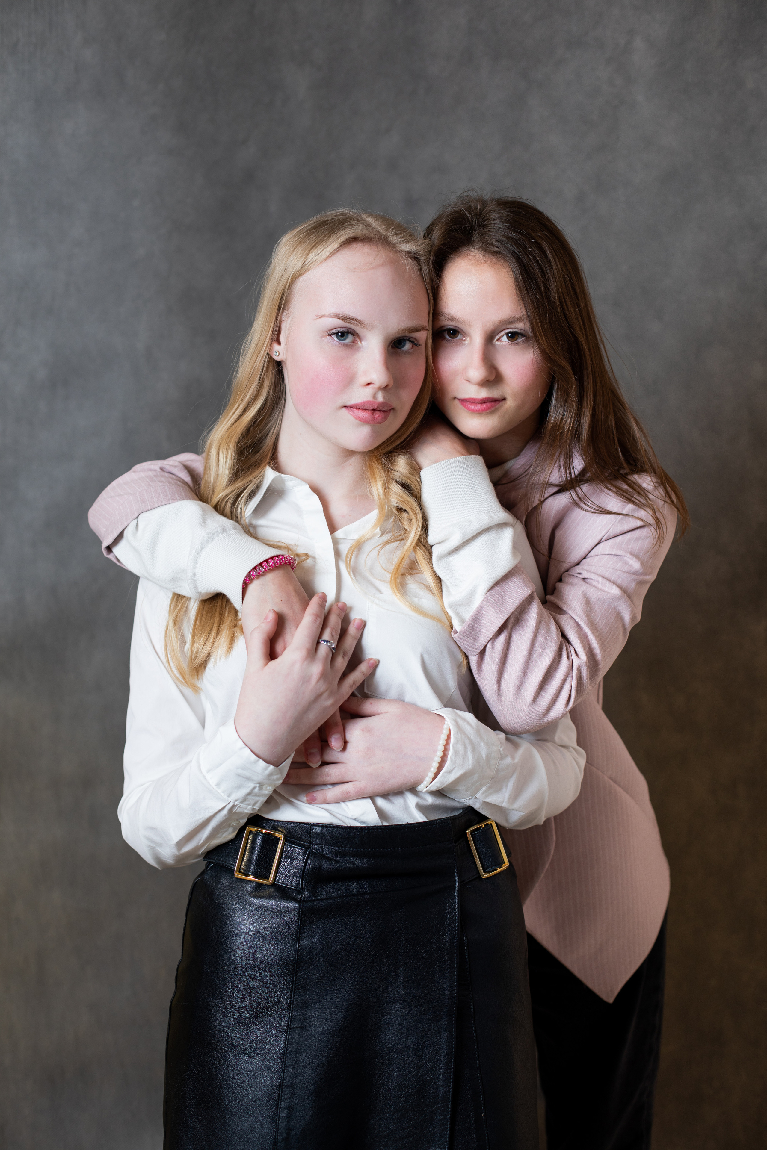 позы для школьного альбома