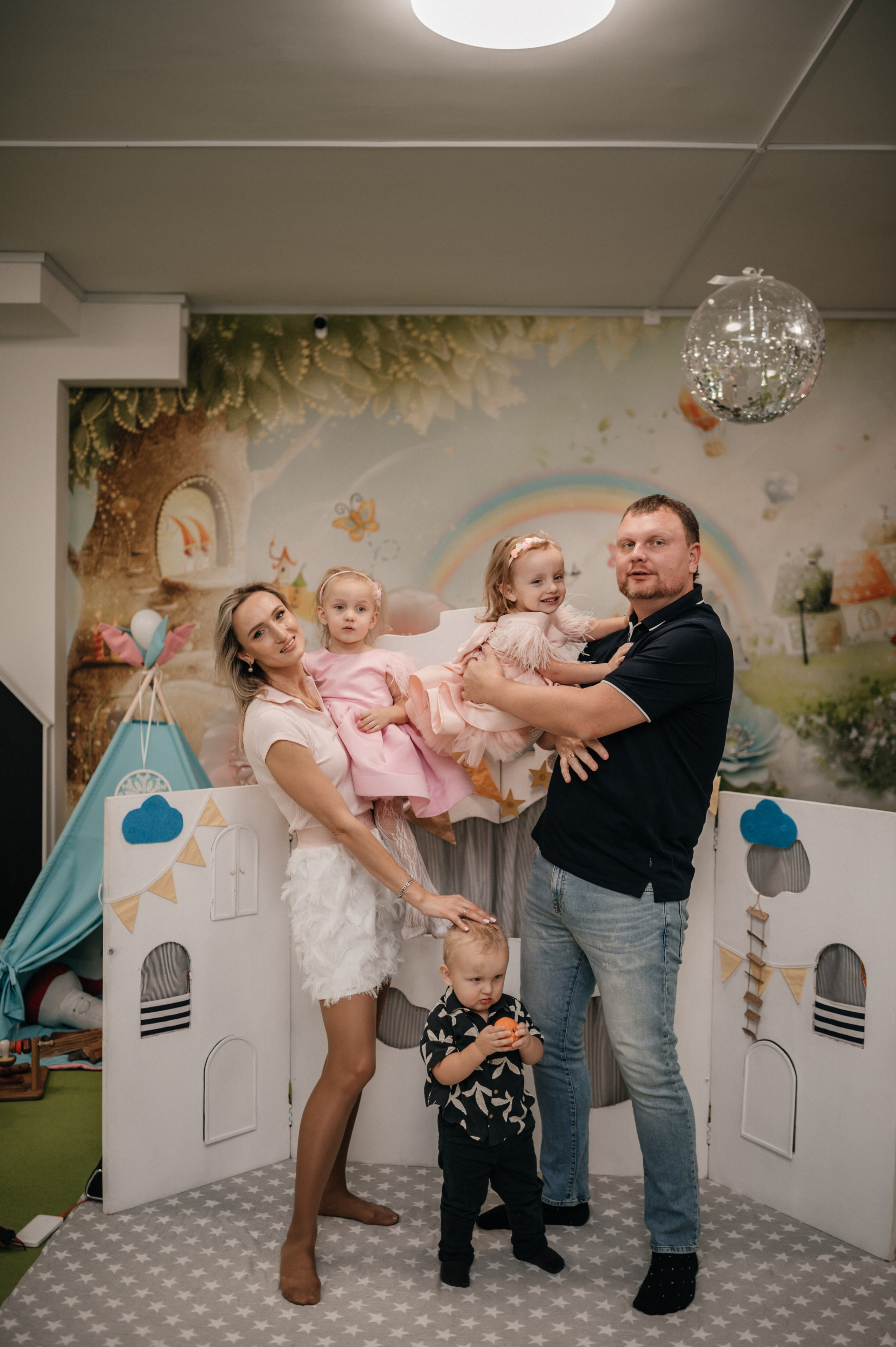 День Рождения Василисы и Стеши, 2025. Главная