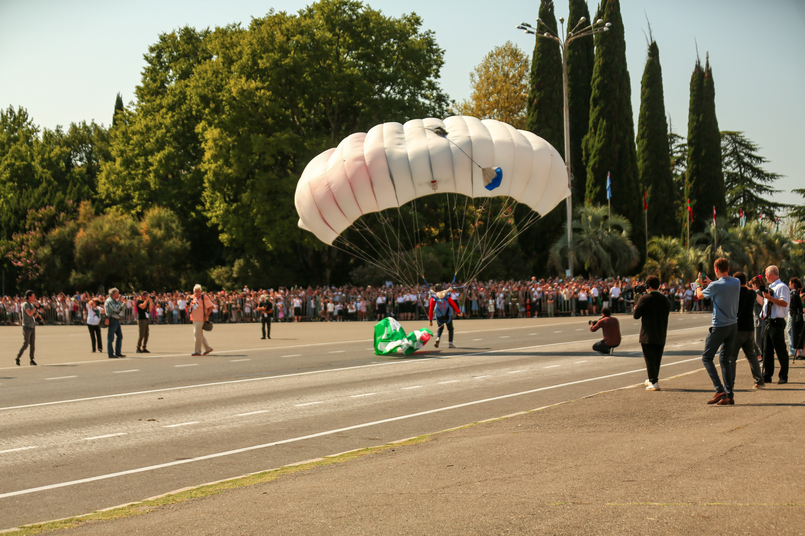 30-летие Дня Победы и Независимости Абхазии. Свадебный и семейный фотограф в Абхазии Эля Цишба