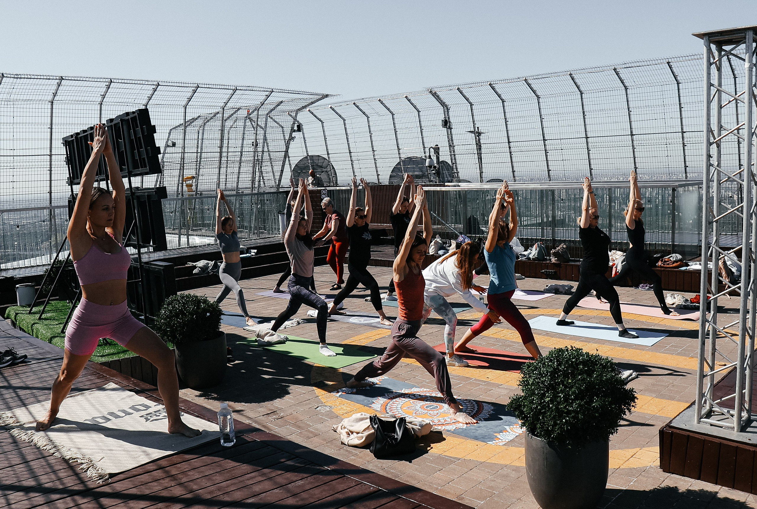 Йога на крыше Москва-Сити. Портретный фотограф Москва