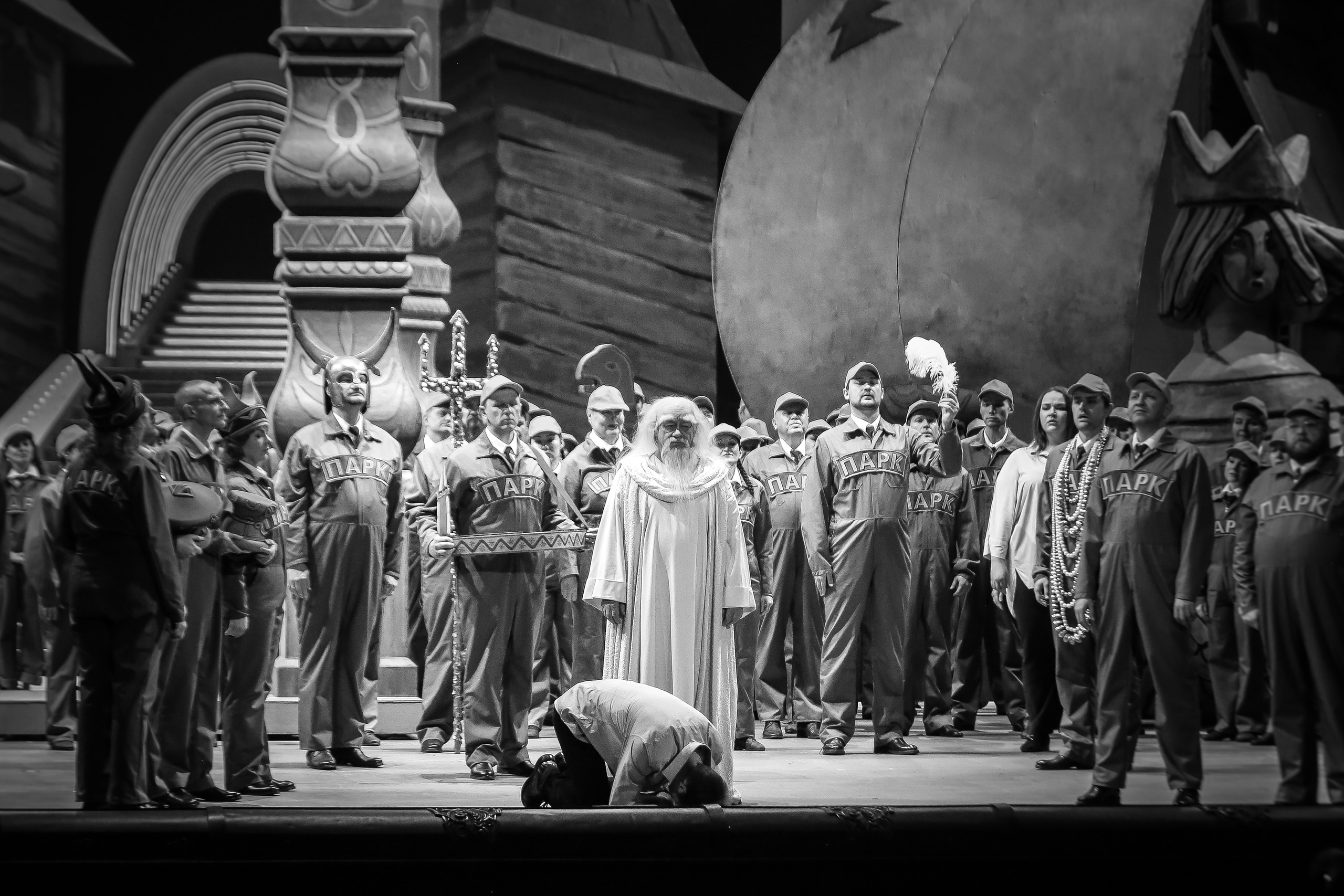 Парк древнерусского периода: премьера «Садко» Чернякова в Большом театре. Дарья Письменюк / Darya Leitstern — фотограф, музыкант, журналист, путешественник