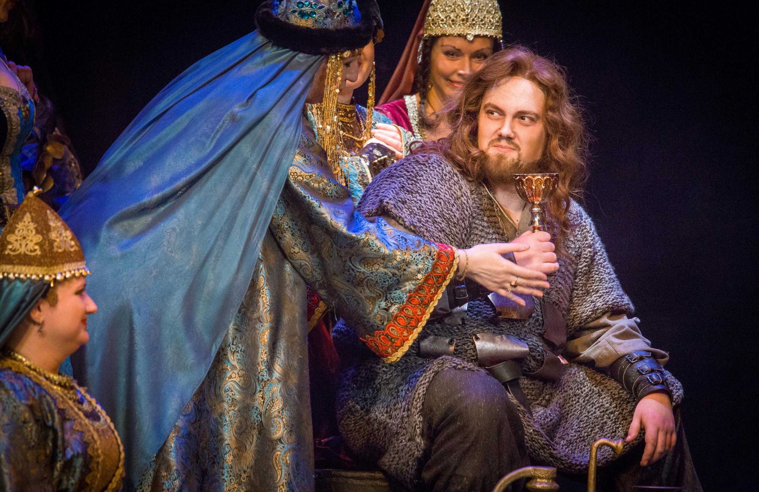 «Князь Игорь» в Новой опере. Дарья Письменюк / Darya Leitstern — фотограф, музыкант, журналист, путешественник