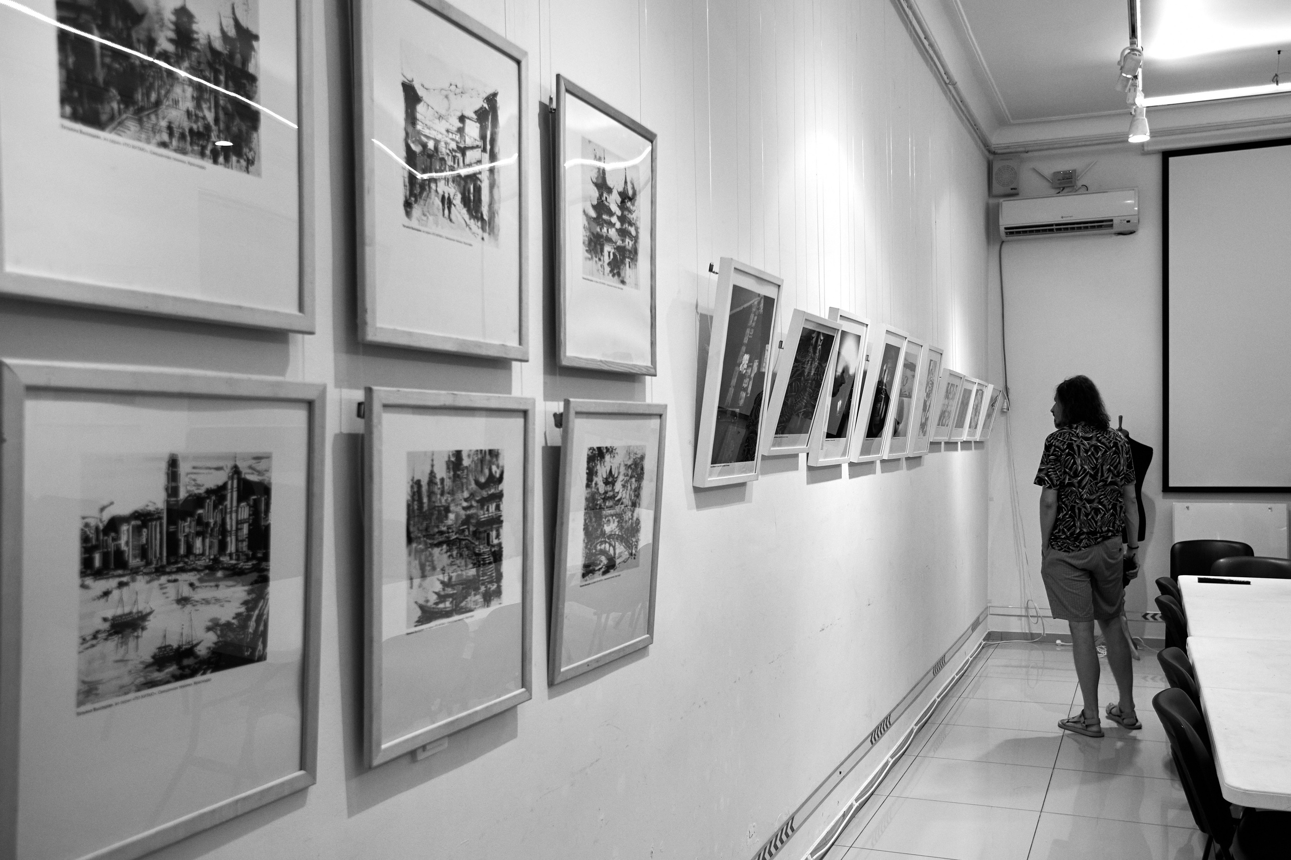 Летний сад дизайнера — открытие выставки. Фотограф Юлия Маринина