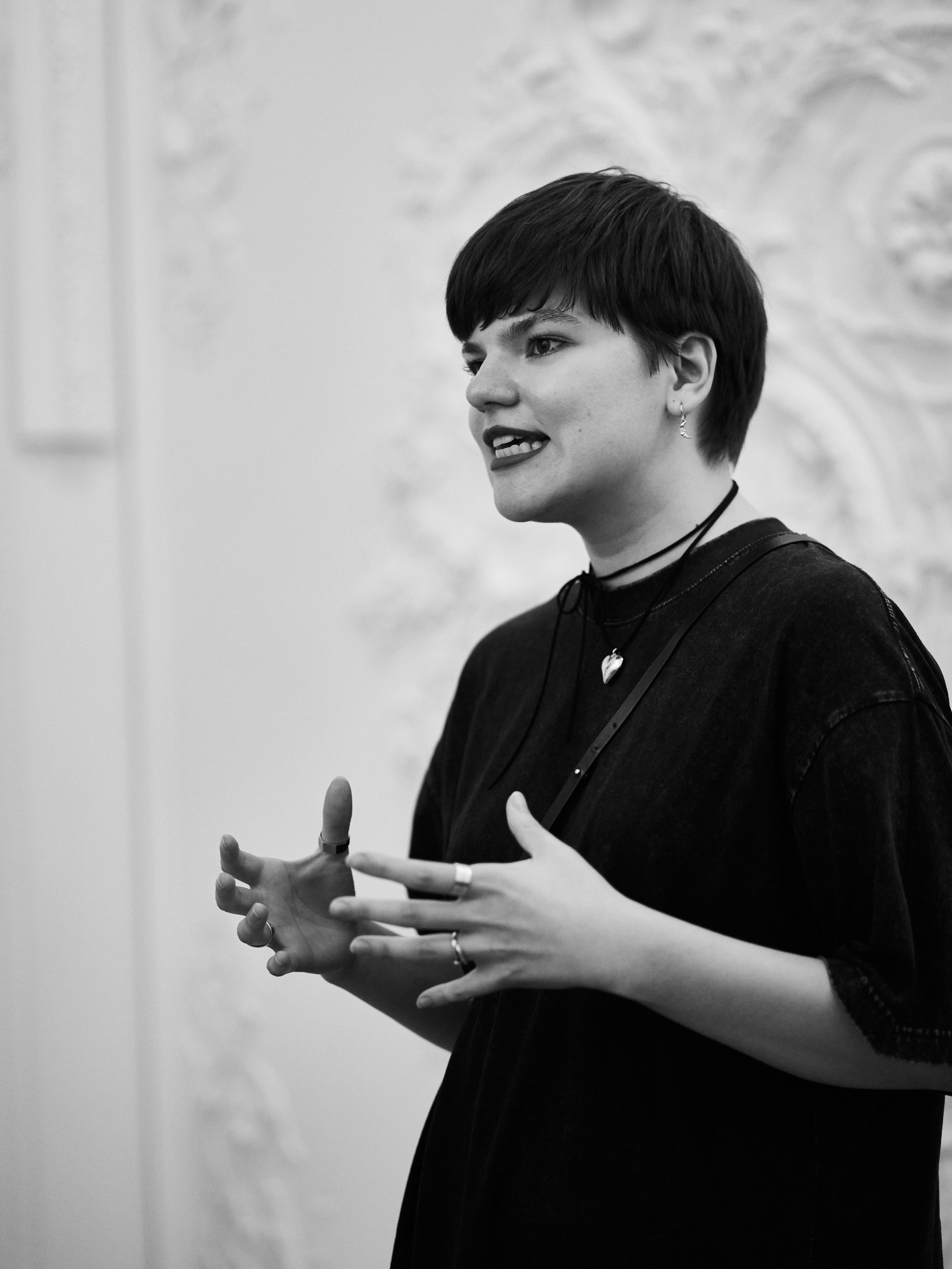 Лекция в салоне «Аврора». Фотограф Юлия Маринина