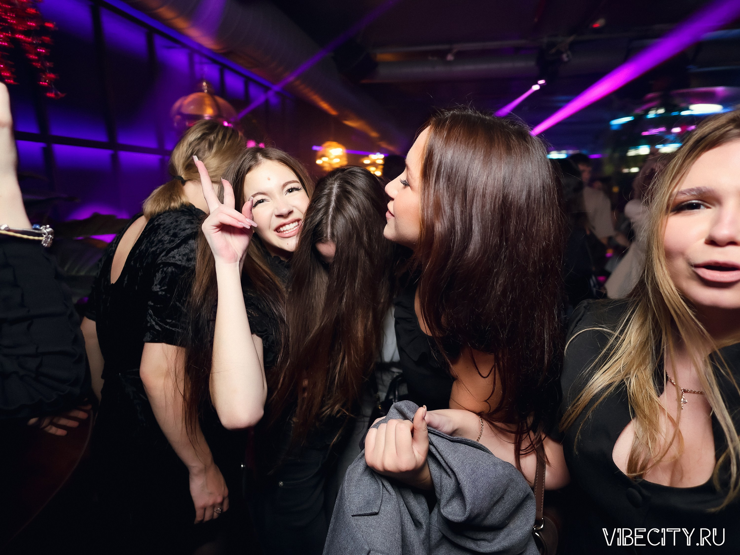 DOUBLE U. VIBECITY.RU Вайб Сити Ру Фоторепортажи Фотоотчеты Калининград