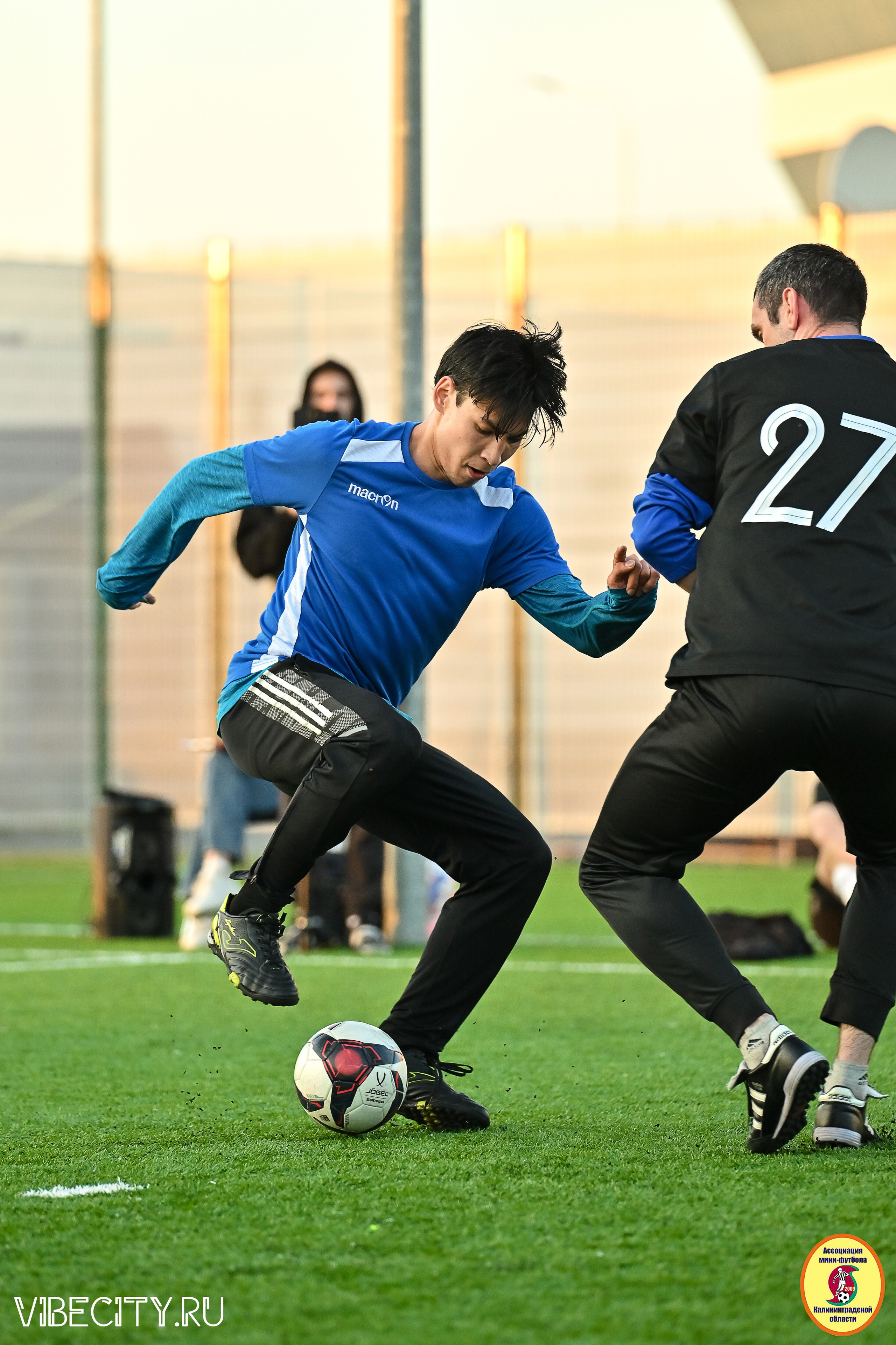 ИГРЫ МИНИ-ФУТБОЛЬНОЙ И КОРПОРАТИВНОЙ ЛИГИ. VIBECITY.RU Вайб Сити Ру Фоторепортажи Фотоотчеты Калининград