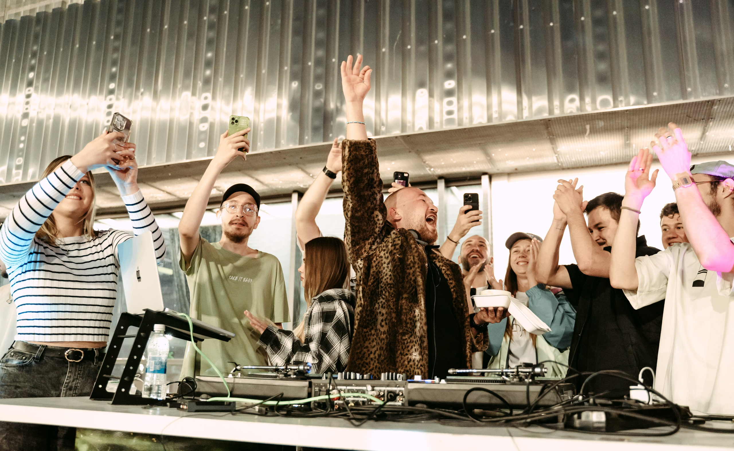 1 год Scratch Dj School / 2023. Саша Копылов, фотограф в Казани