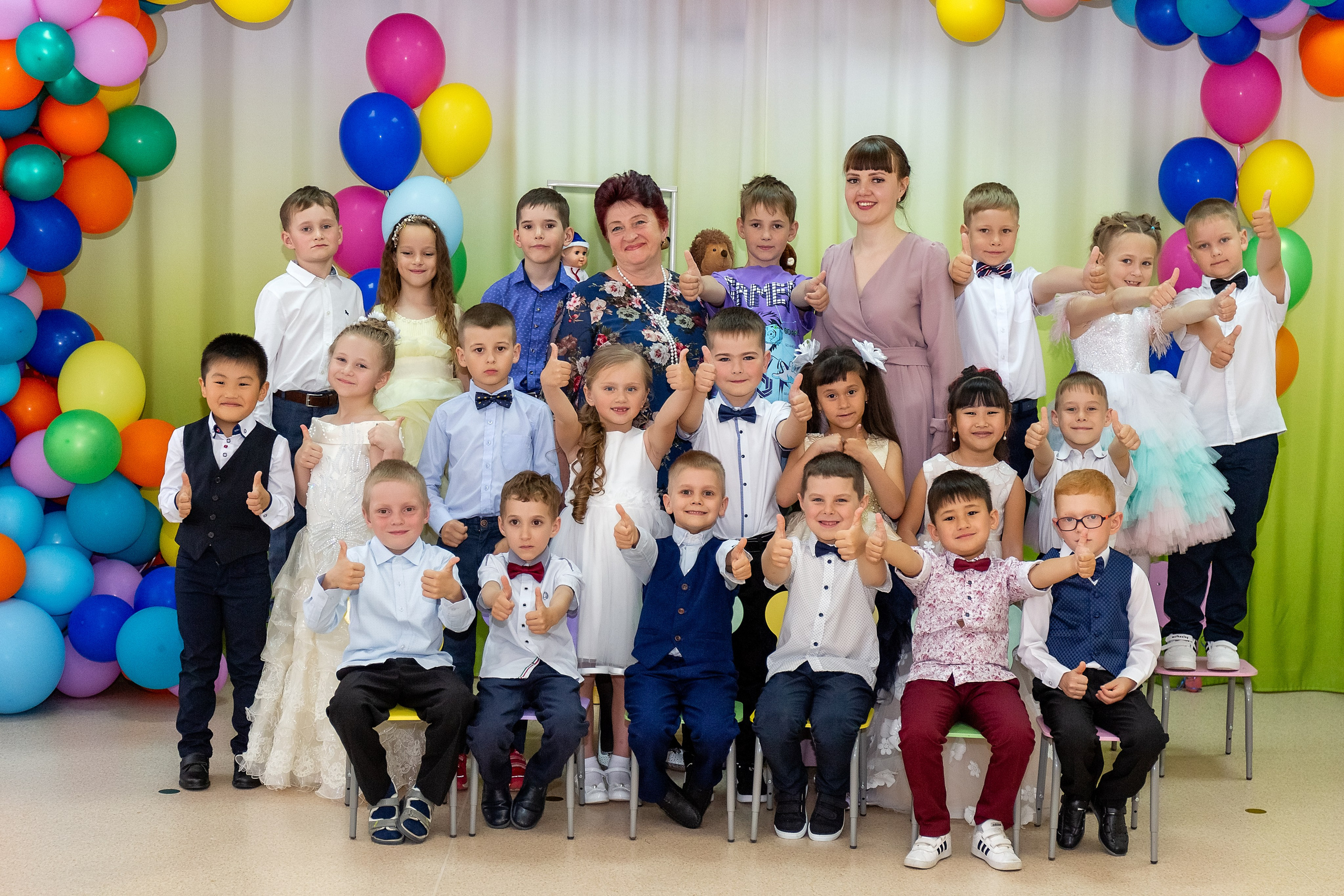Выпускной. Детский сад «Тигрёнок». Стильный выпускной альбом Владивосток фотограф Вероника Мигачева