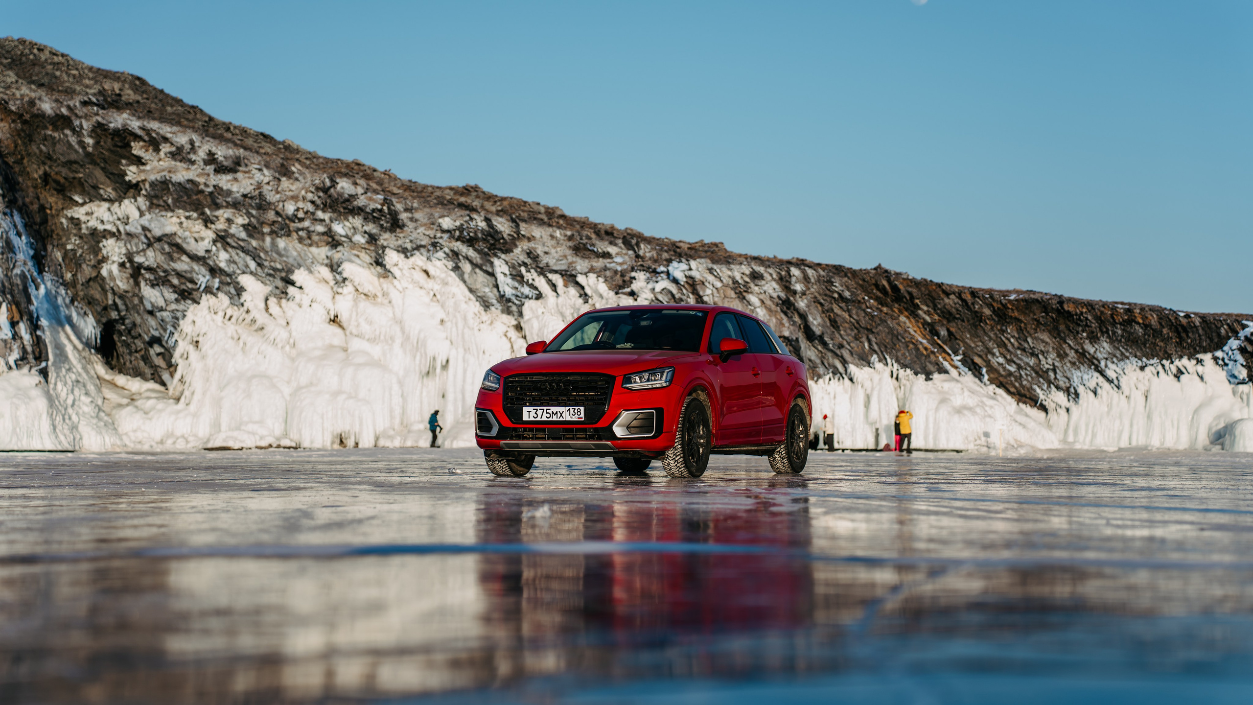 Audi Q2. Фотограф, видеограф и пилот дрона на Байкале