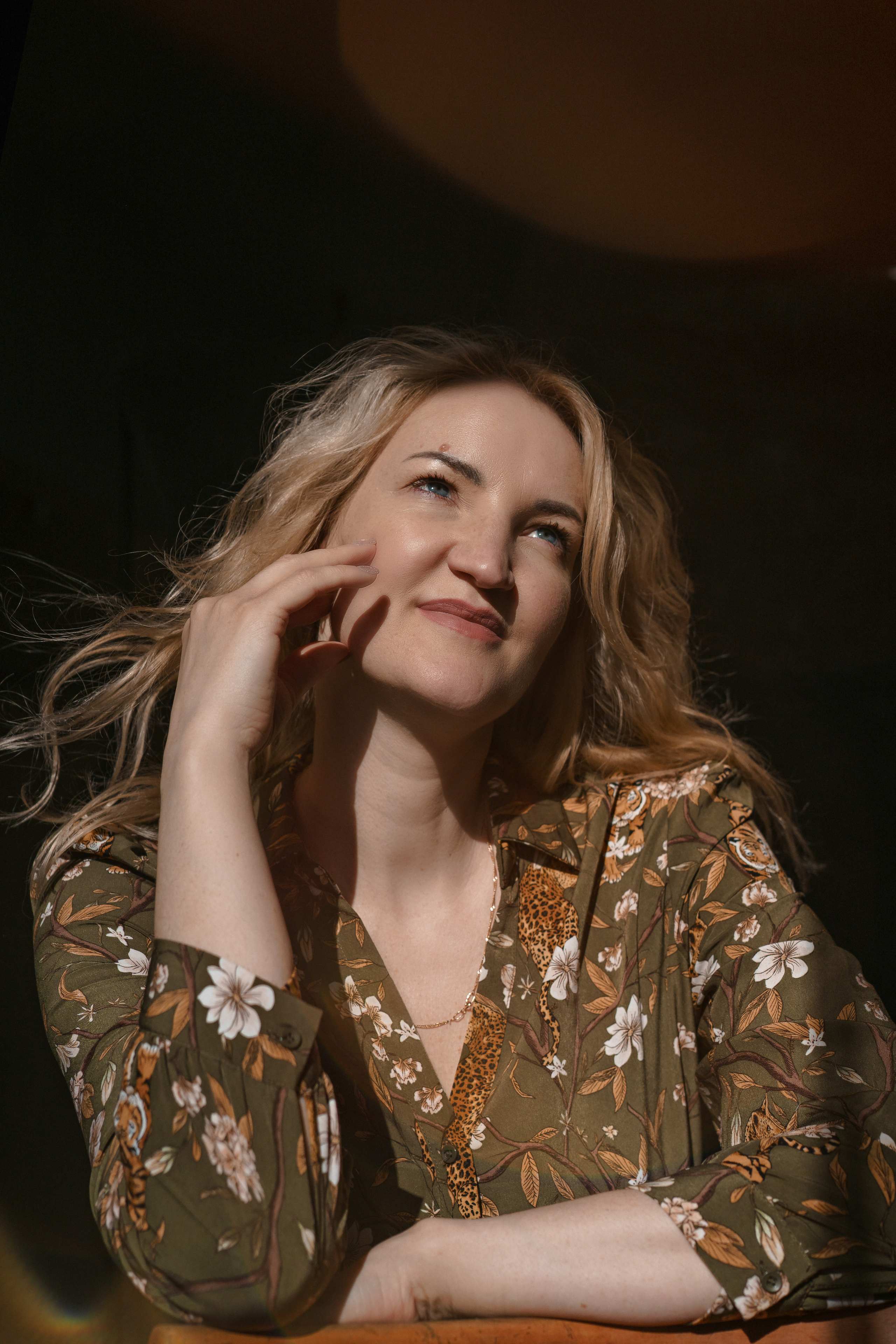 Вдвоем. Екатерина и Максим (квартира, март 2023). Портретный фотограф в Самаре Анна Силютина