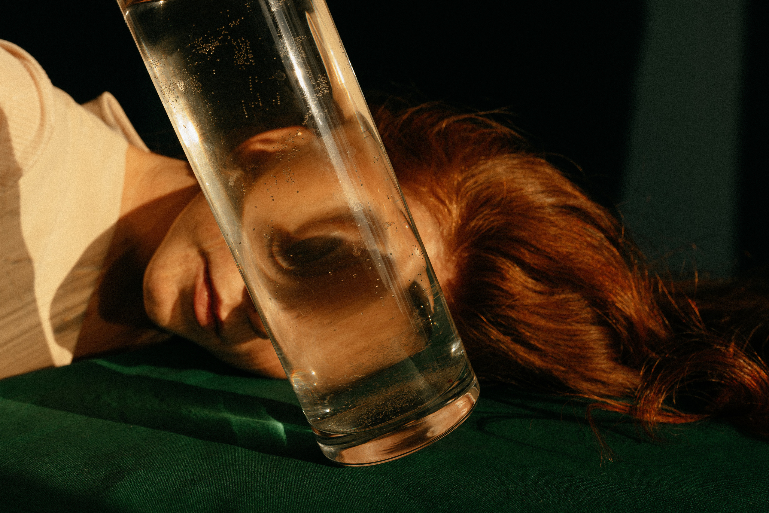 Портрет. Даша (квартира, апрель 2023). Портретный фотограф в Самаре Анна Силютина