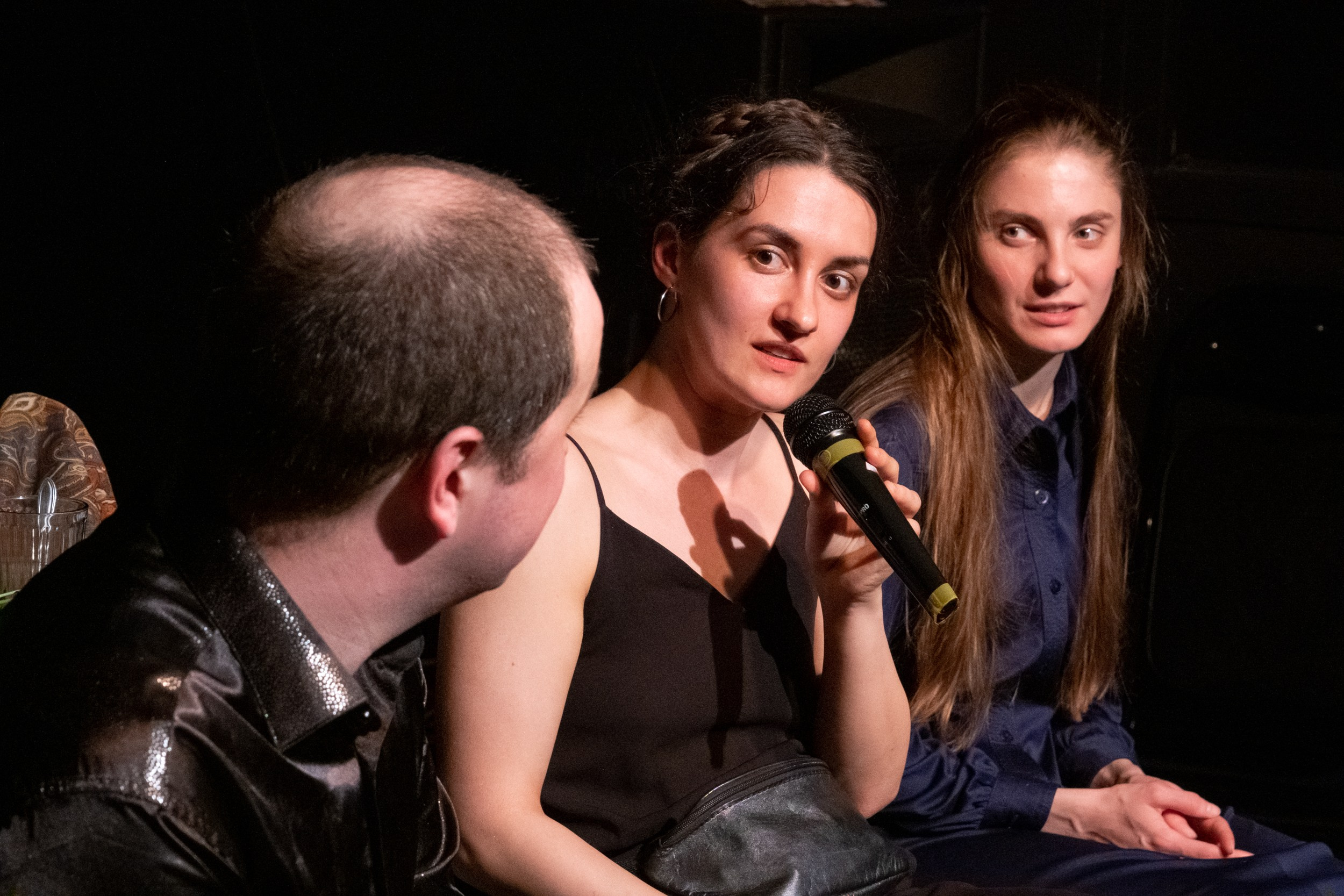 Читки каких-то там драматургов. Фотограф в Санкт-Петербурге и Москве Юлия Паршакова