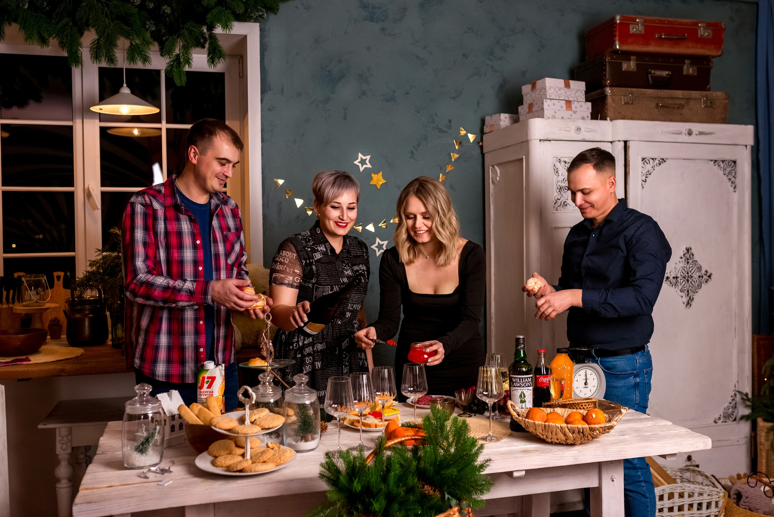 Семейная Новогодняя. Женский фотограф Крещение Венчание Москва Брянск