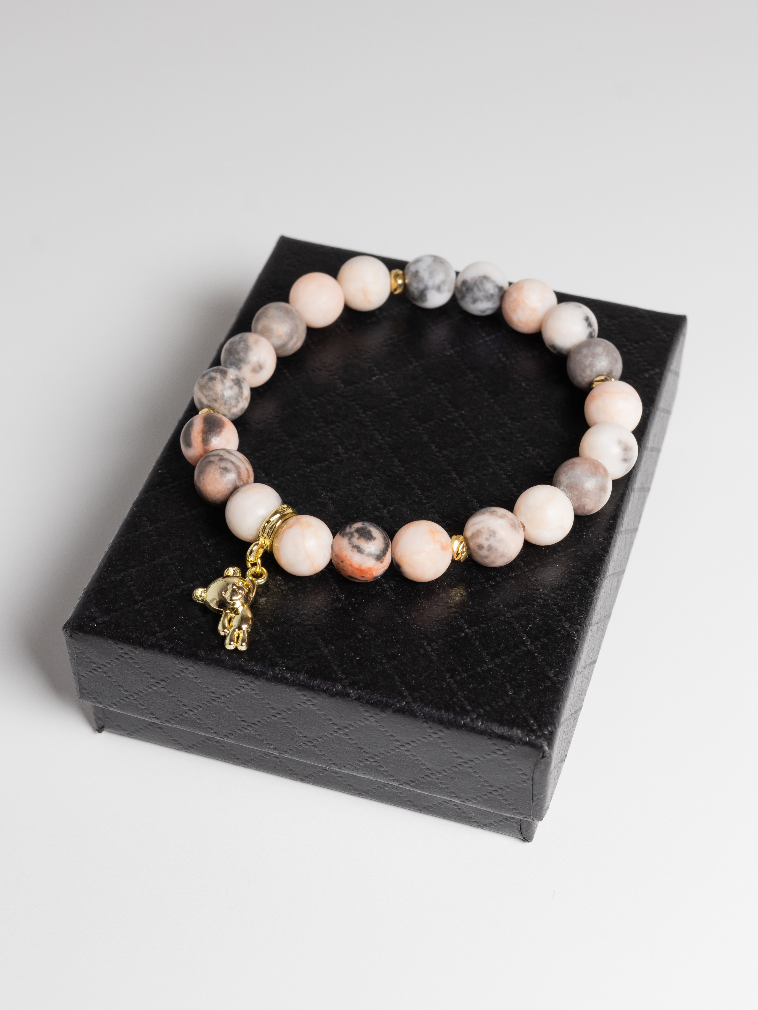 Браслеты камень. Фотограф в Краснодаре Арина Кудряшова