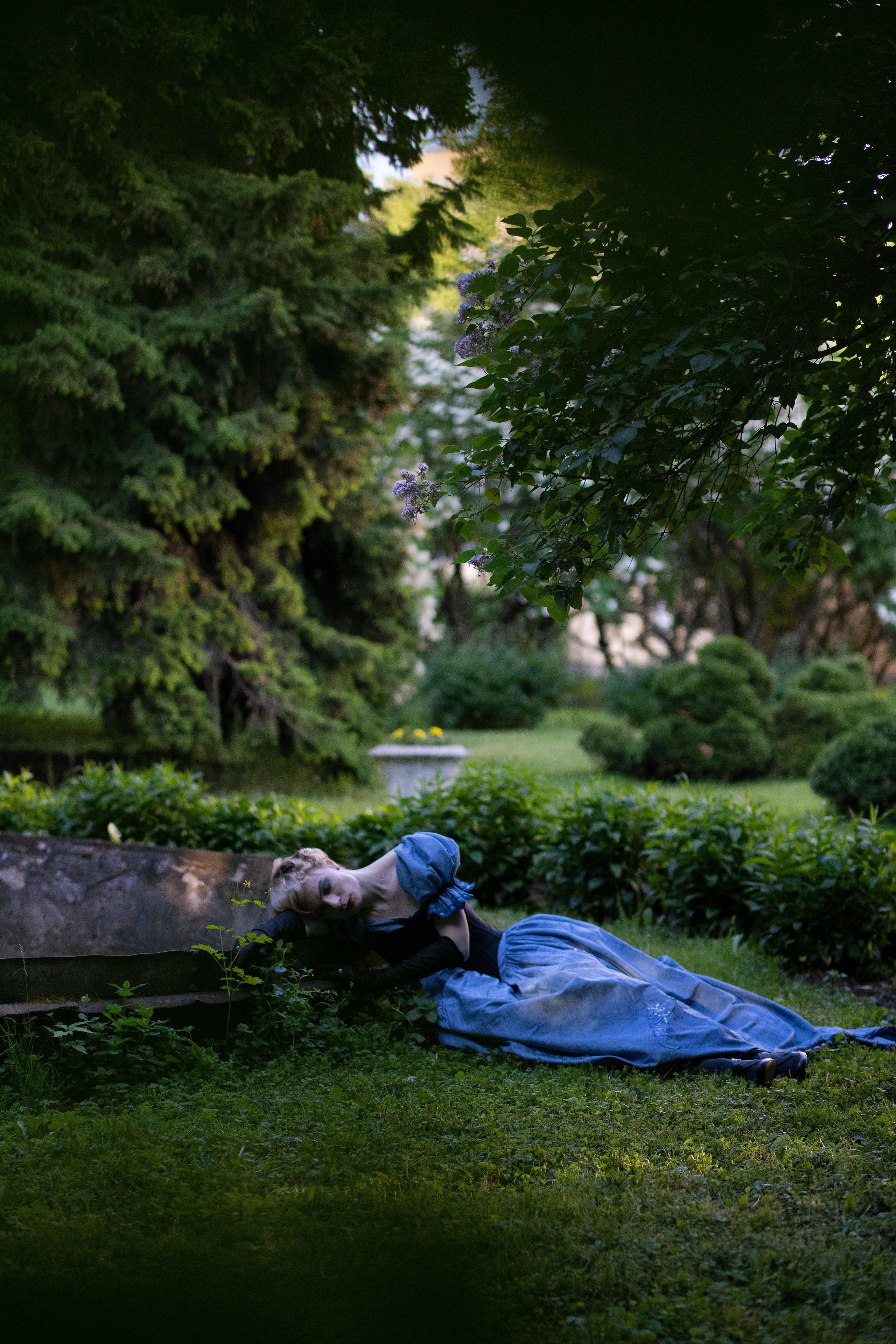 Таинственный сад. Художественная винтажная фотография