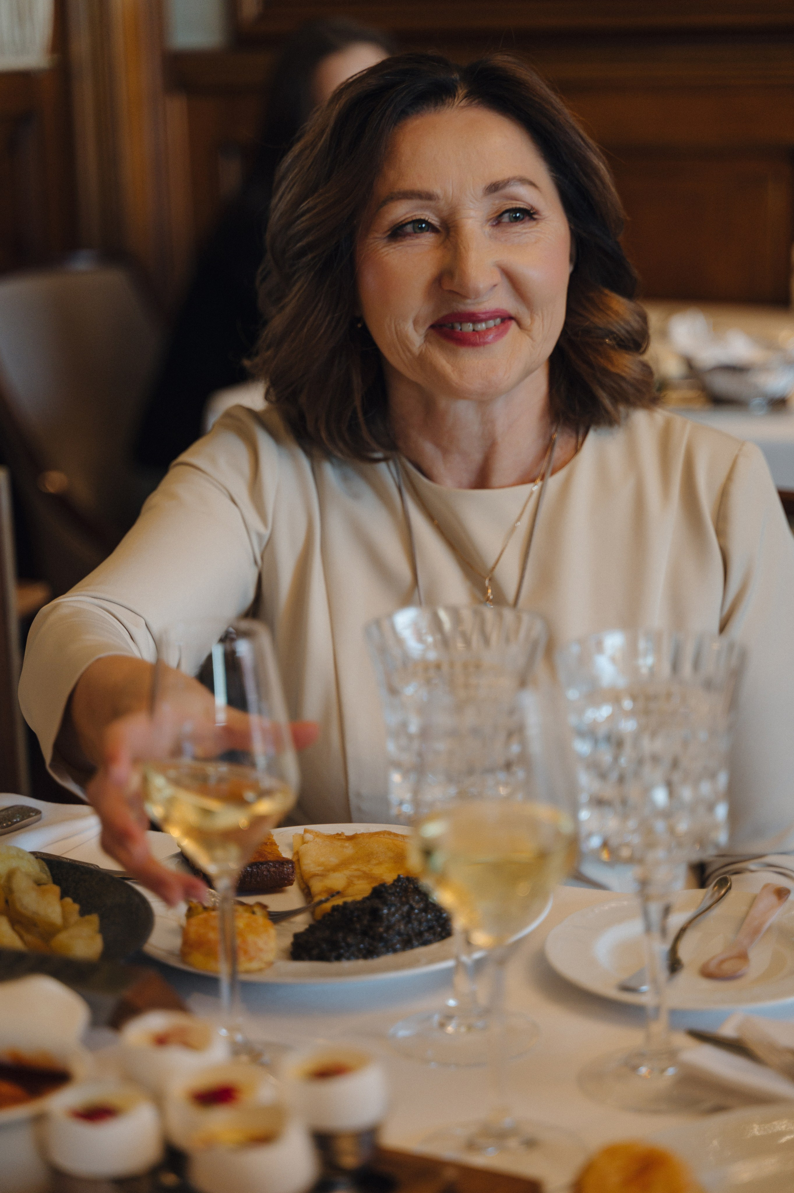 Дмитрий и Луиза. Гостиница Националь и ресторан Белуга. Свадебный фотограф Москва и Санкт-Петербург. Анастасия Чудина