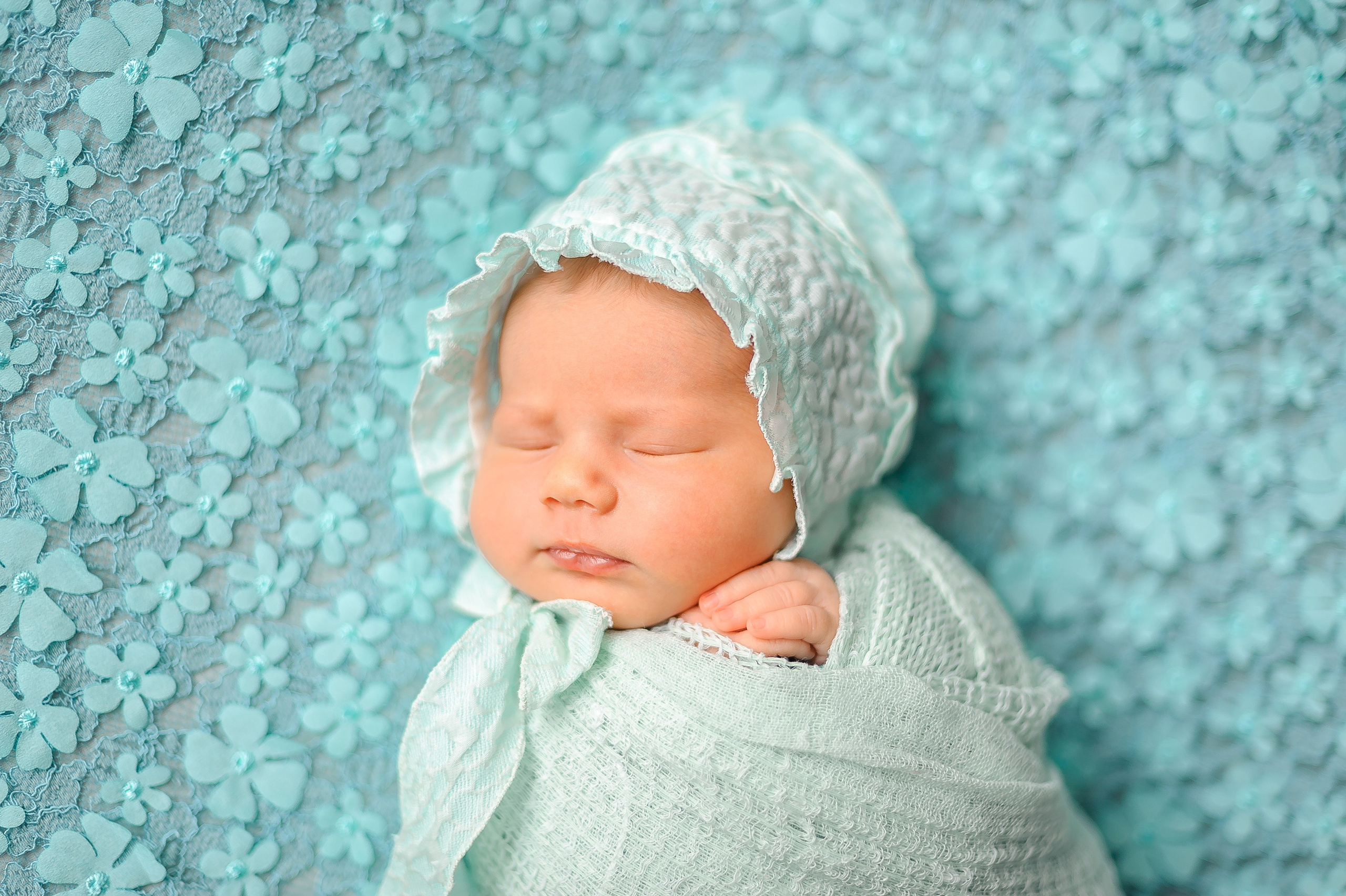 Ксюша, 9 дней. Фотограф новорождённых в Йошкар-Оле Ильмира Сидоркина