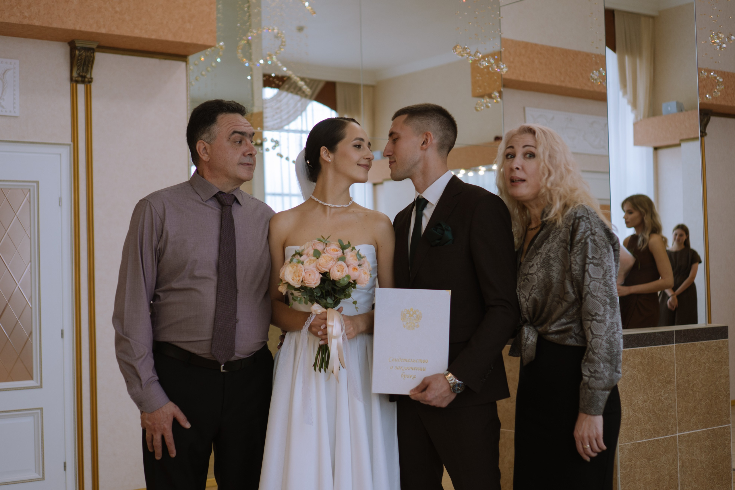 РЕПОРТАЖНАЯ СЬЕМКА В ЗАГСЕ. Профессиональный фотограф, Санкт-Петербург — Виктория Богомолова