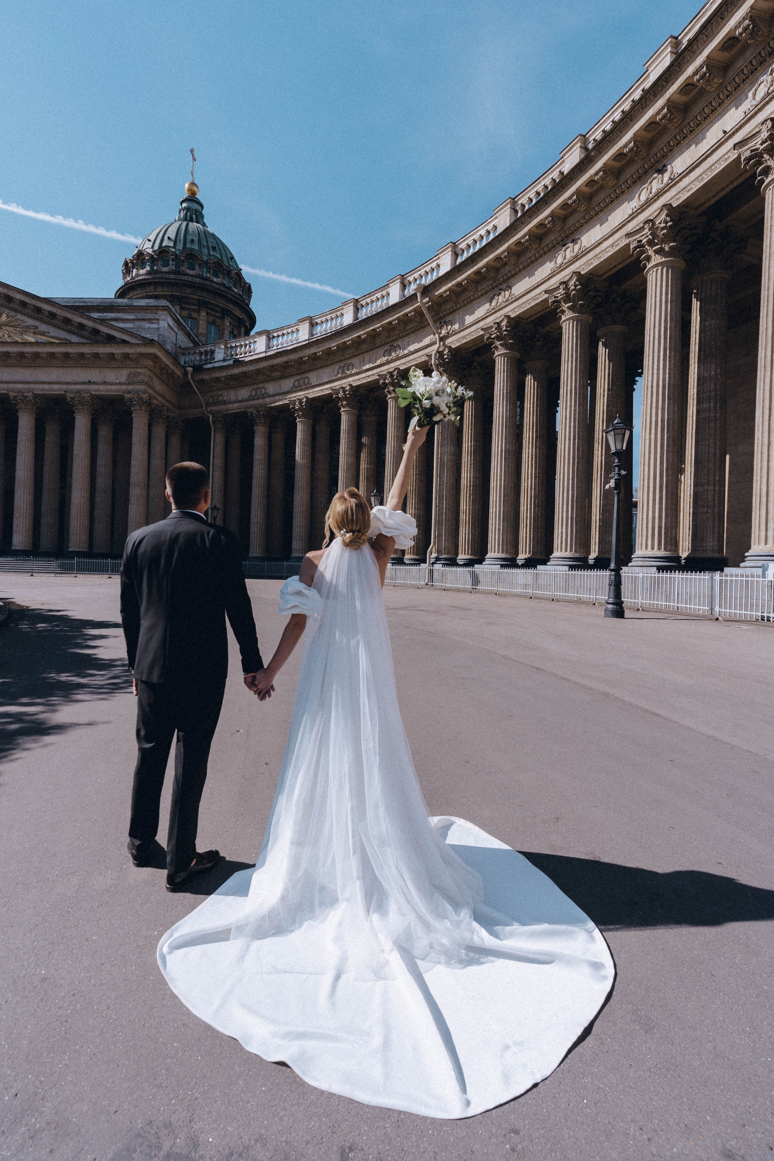 СВАДЕНБНАЯ СЬЕМКА НА КАТЕРЕ ПО КАНАЛАМ САНКТ-ПЕТЕРБУРГА И В АКВАТОРИИ НЕВЫ. Профессиональный фотограф, Санкт-Петербург — Виктория Богомолова