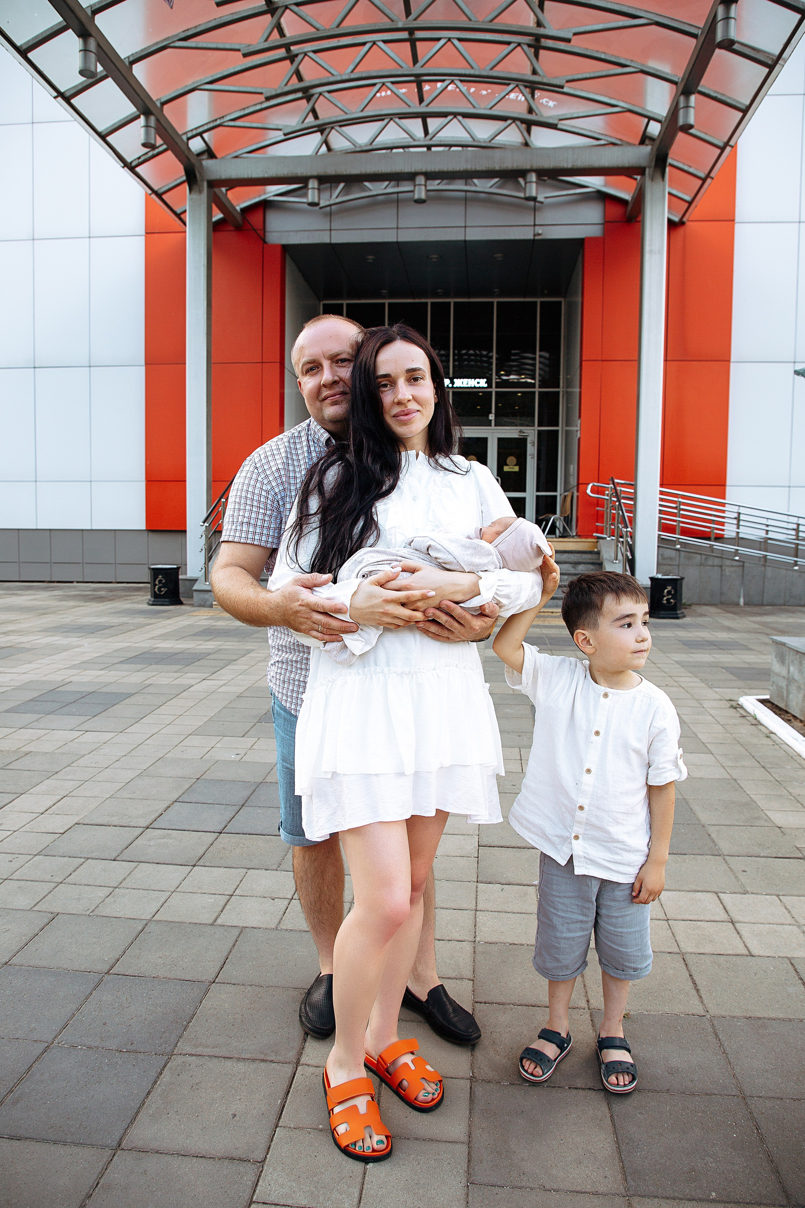 Выписка с роддома ПЦ. Свадебный и семейный фотограф/видеограф в Краснодаре Наталья Осинская