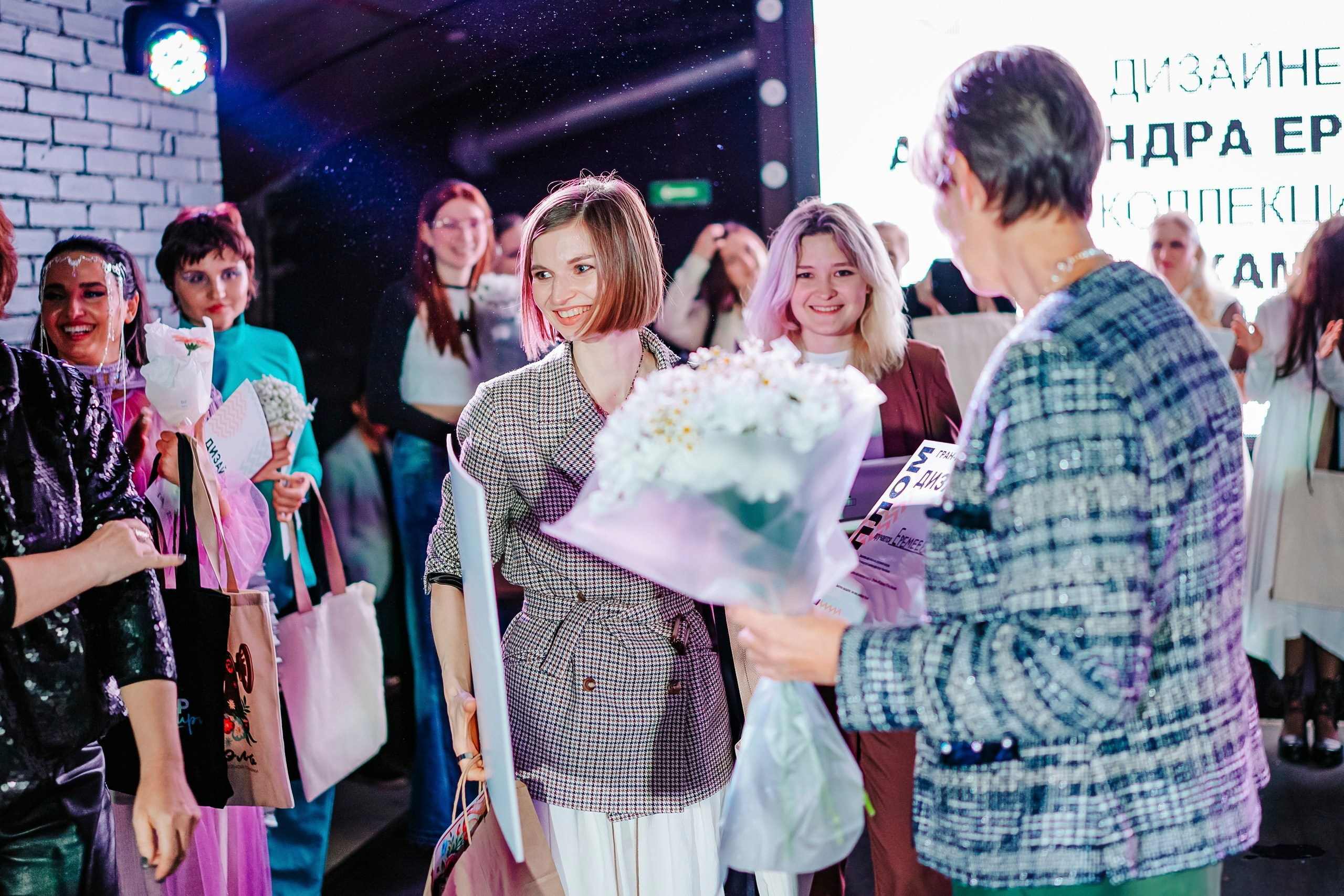 Дизайнер Сибирь 2023. #фотокаквкино | Фотографирую людей