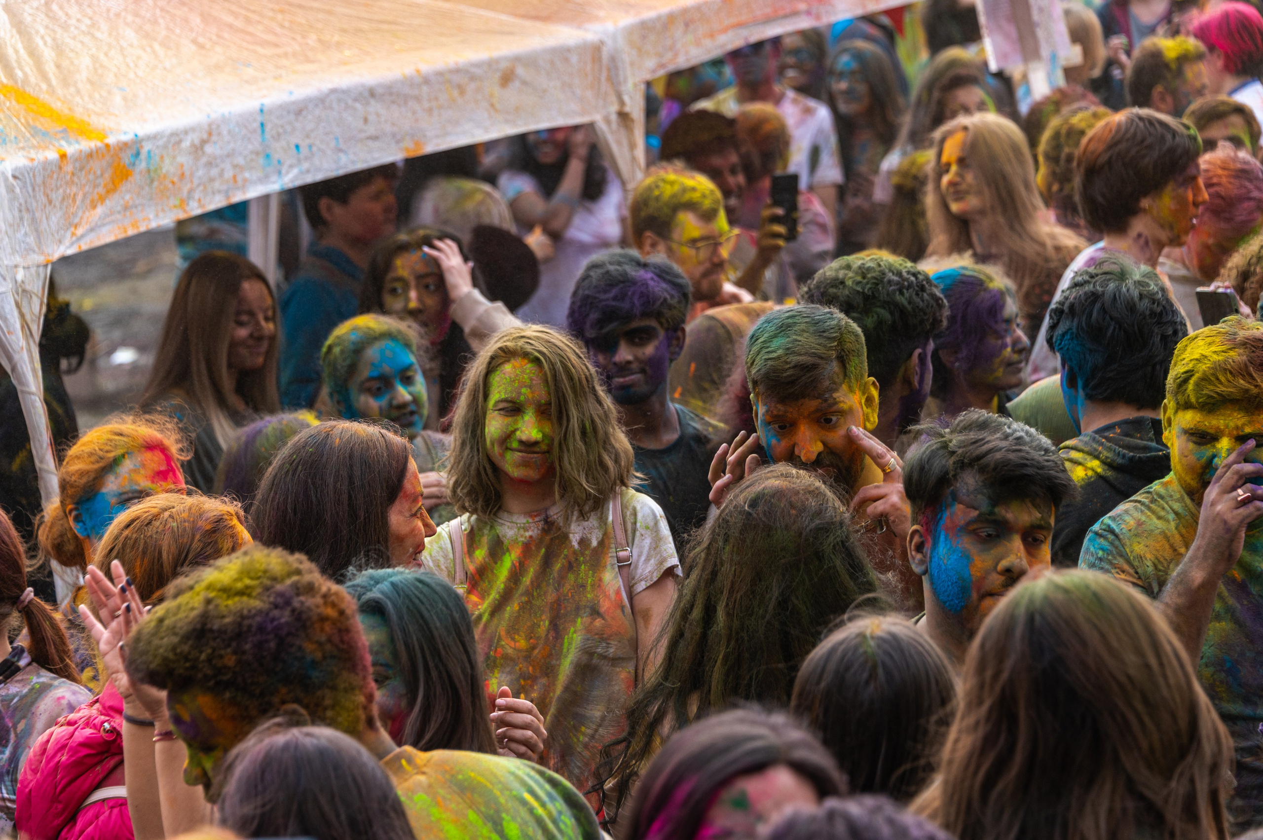 Праздник Холи в Москве. Фотограф Роман Адлер