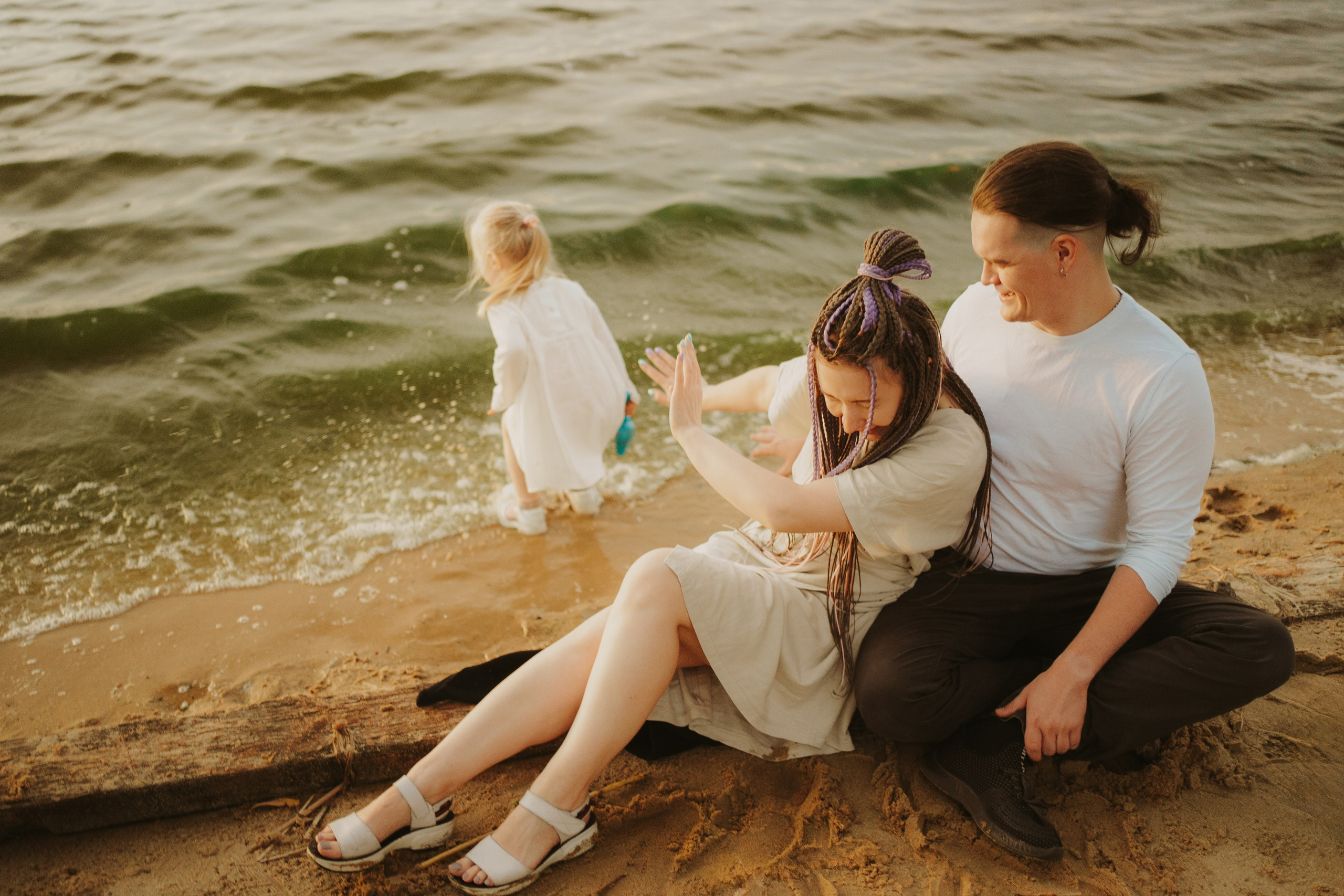 Женя, Рита и приключение Есени на берегу Волги. Фотограф Анна Кузнецова | Казань | Красная Поляна, Сириус, Сочи